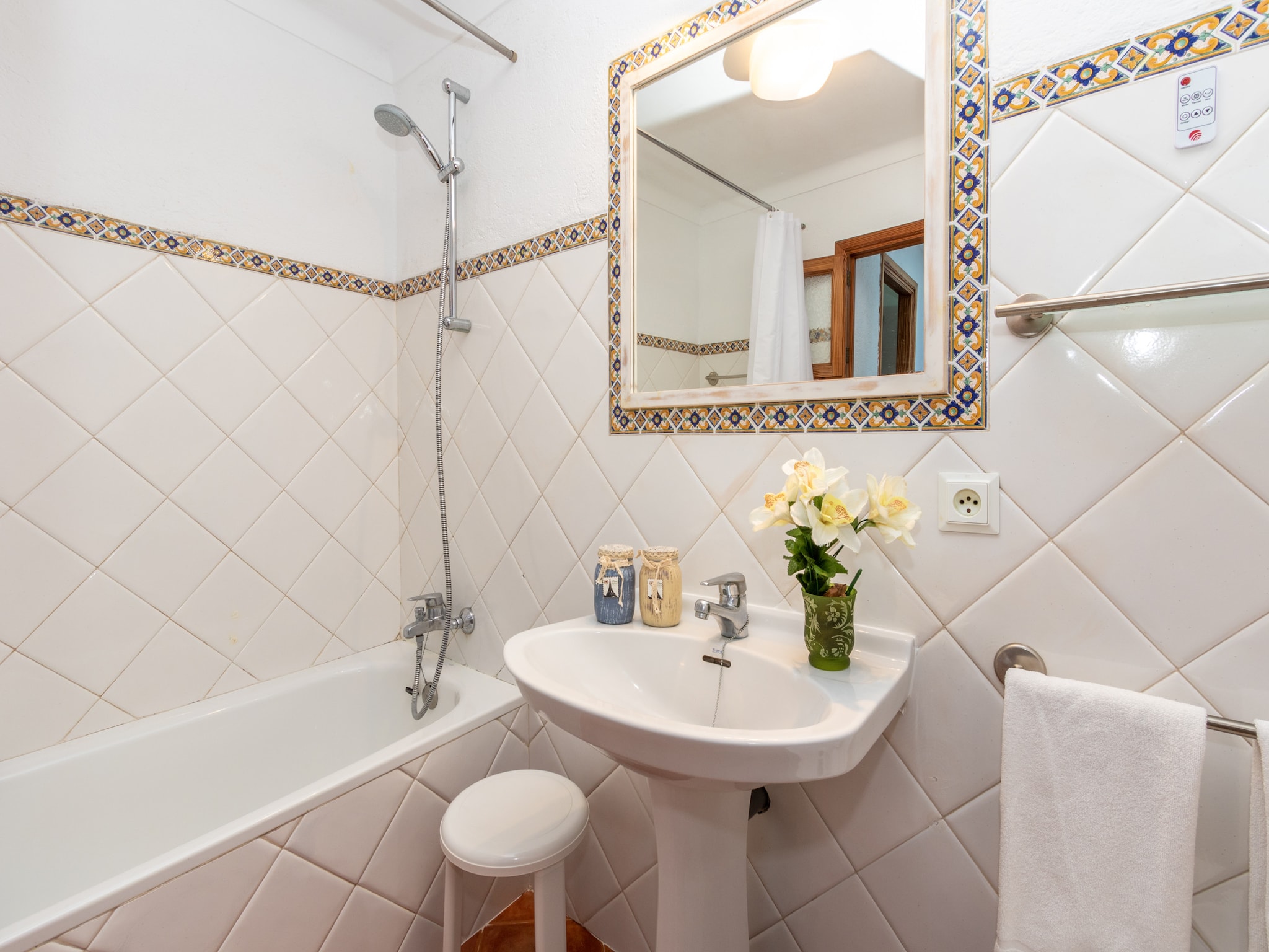 Apartamento Casa Joana Acogedora Casa de Pueblo con Terraza