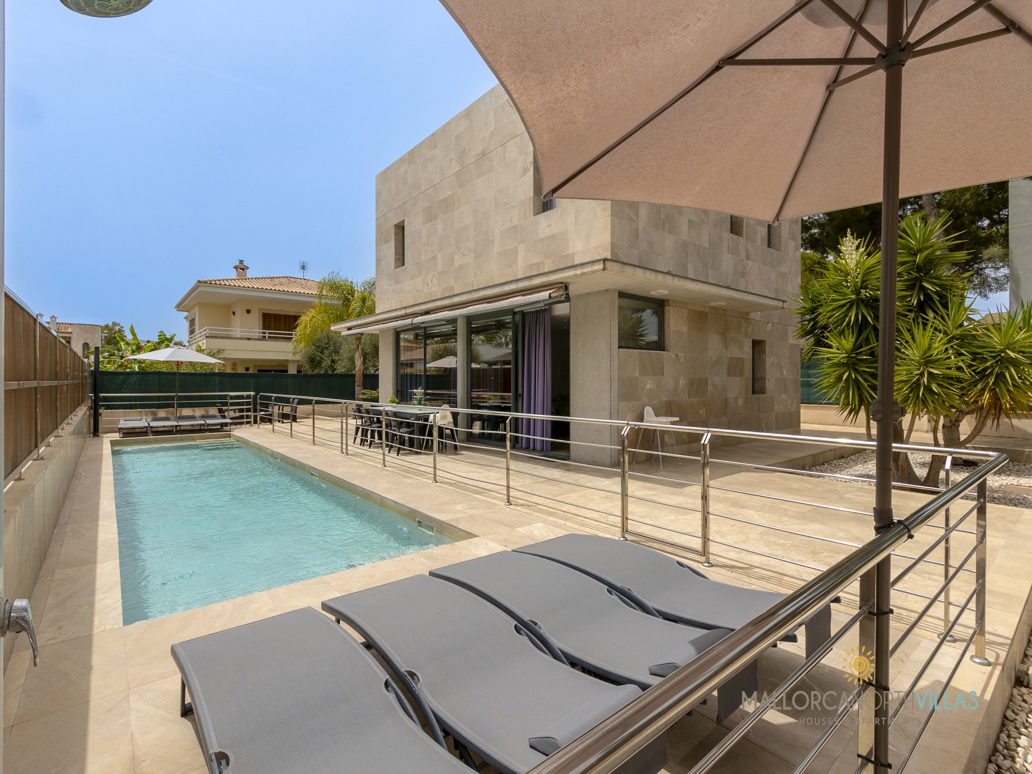 Feriebolig VILLA IOLA IDEAL PARA FAMILIAS A 150M DE LA PLAYA