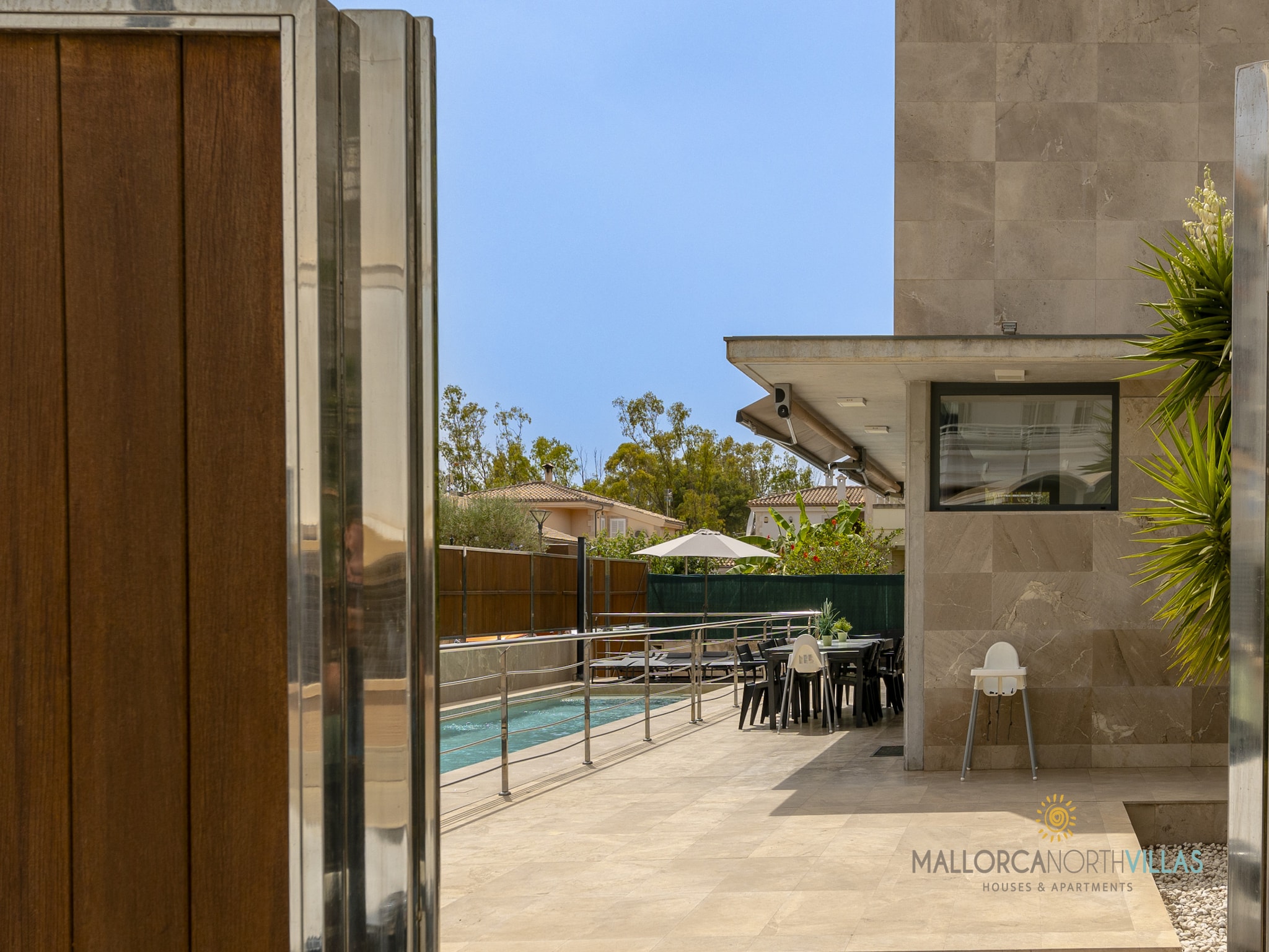 Feriebolig VILLA IOLA IDEAL PARA FAMILIAS A 150M DE LA PLAYA