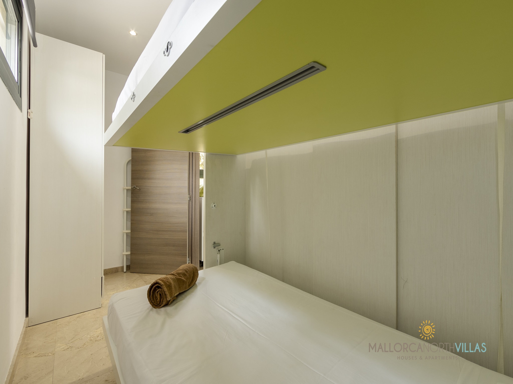 Feriebolig VILLA IOLA IDEAL PARA FAMILIAS A 150M DE LA PLAYA