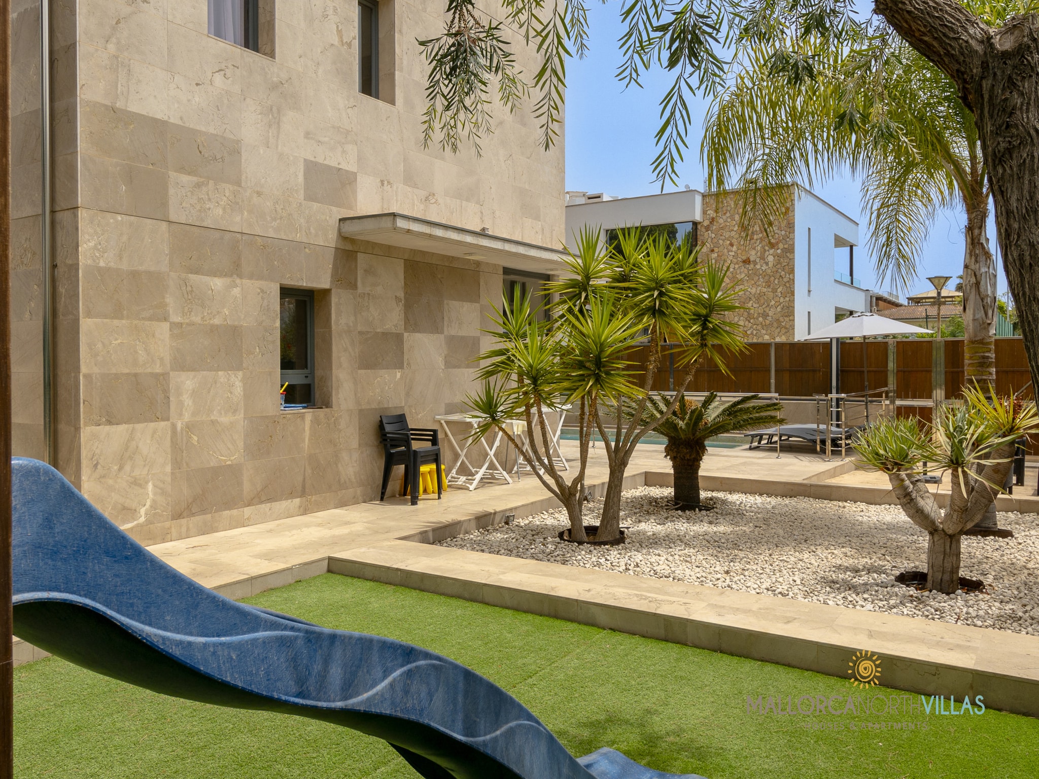 Feriebolig VILLA IOLA IDEAL PARA FAMILIAS A 150M DE LA PLAYA