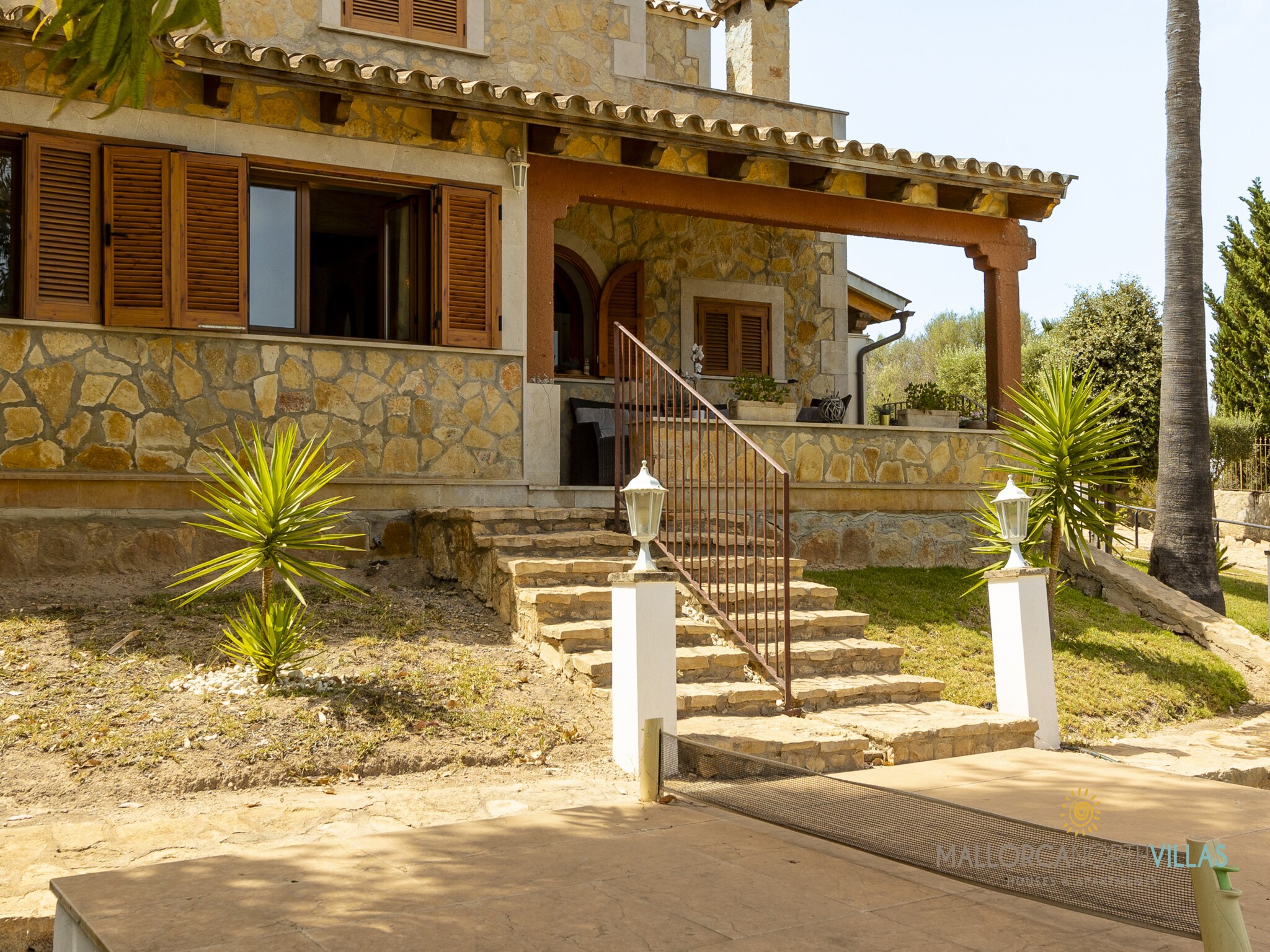 Vacation home Villa Alejandra con piscina privada y gran jard