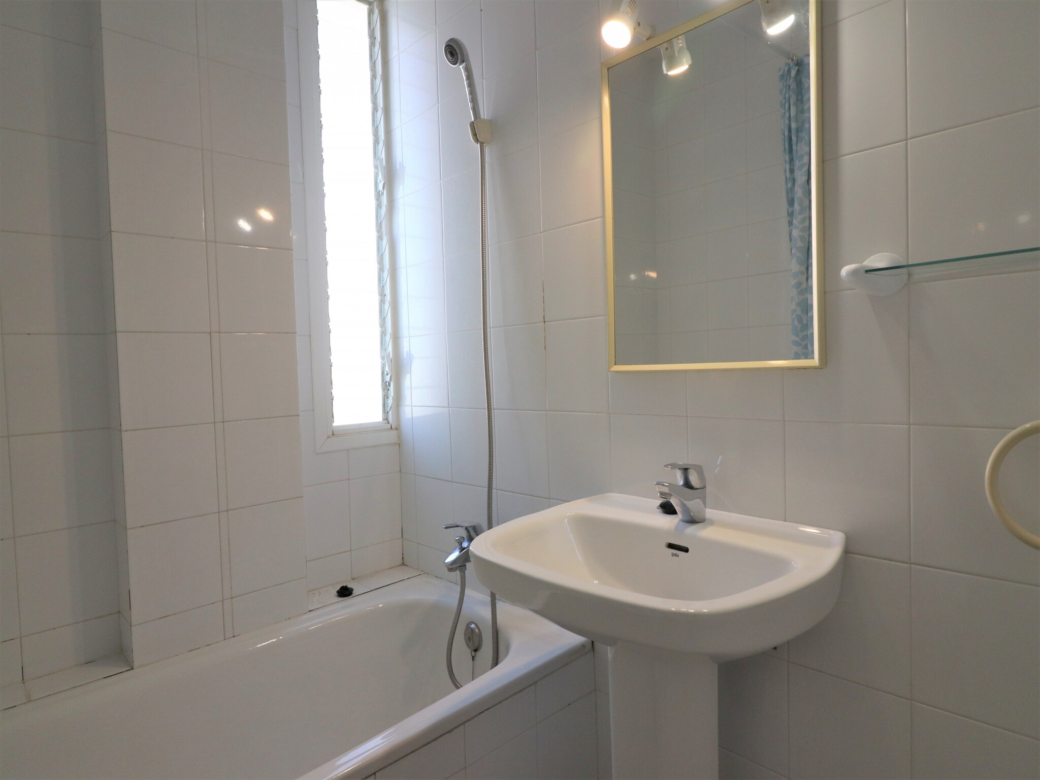 Appartement MEDITERRANEO  2 3 6 Roses