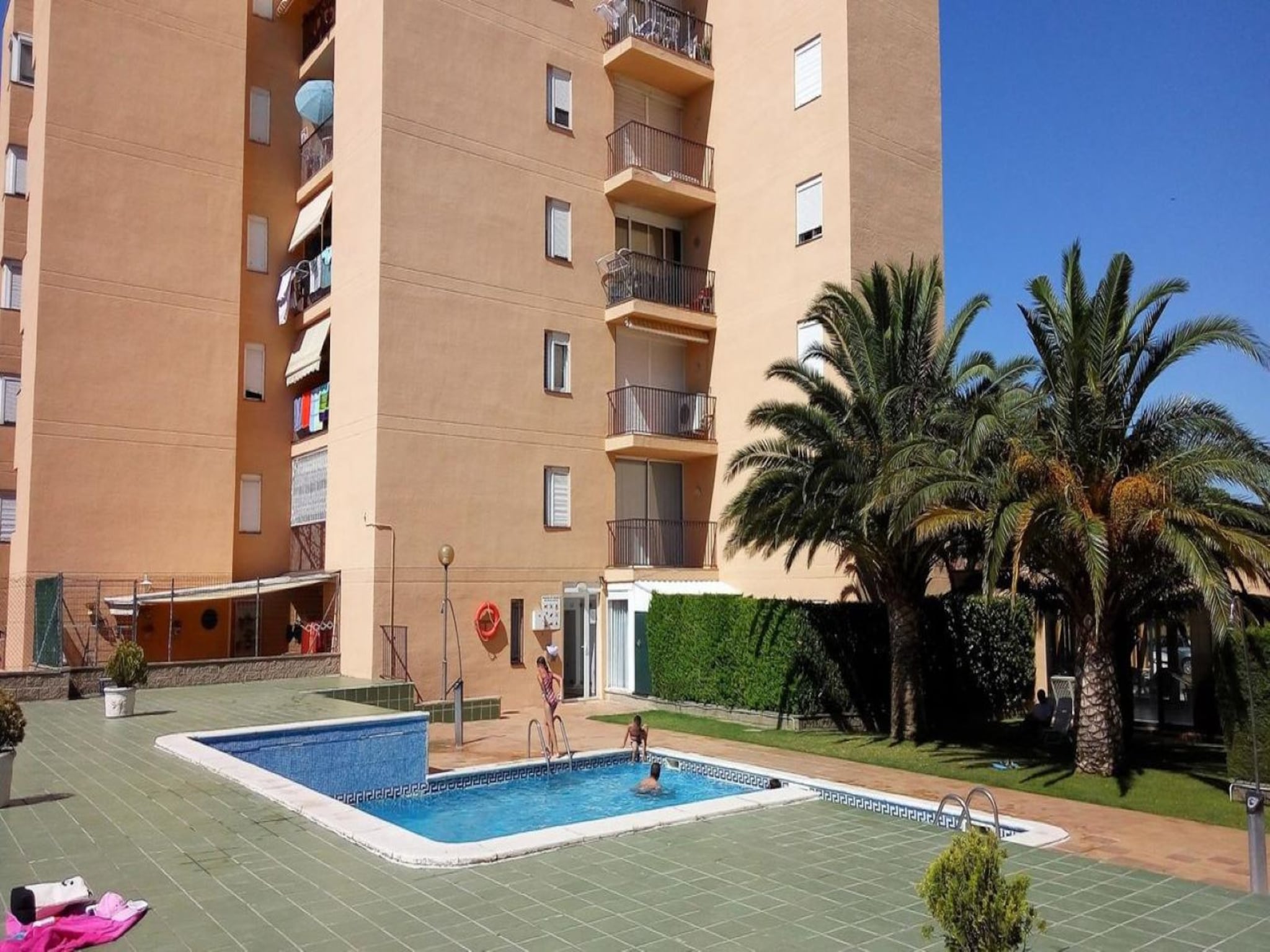 Appartement MEDITERRANEO  2 3 6 Roses