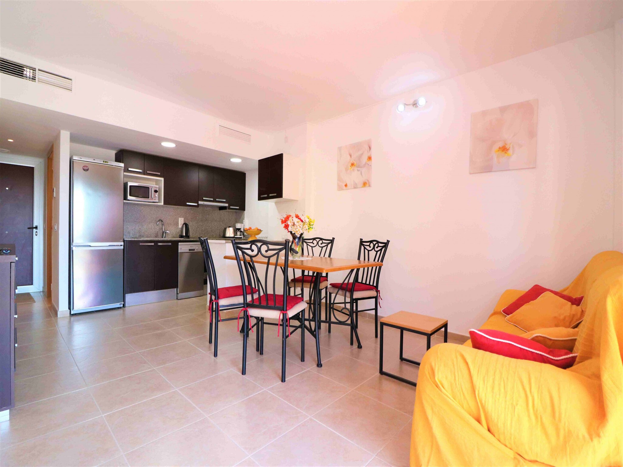 Apartamento MARINES MESTRAL  2 5 Roses