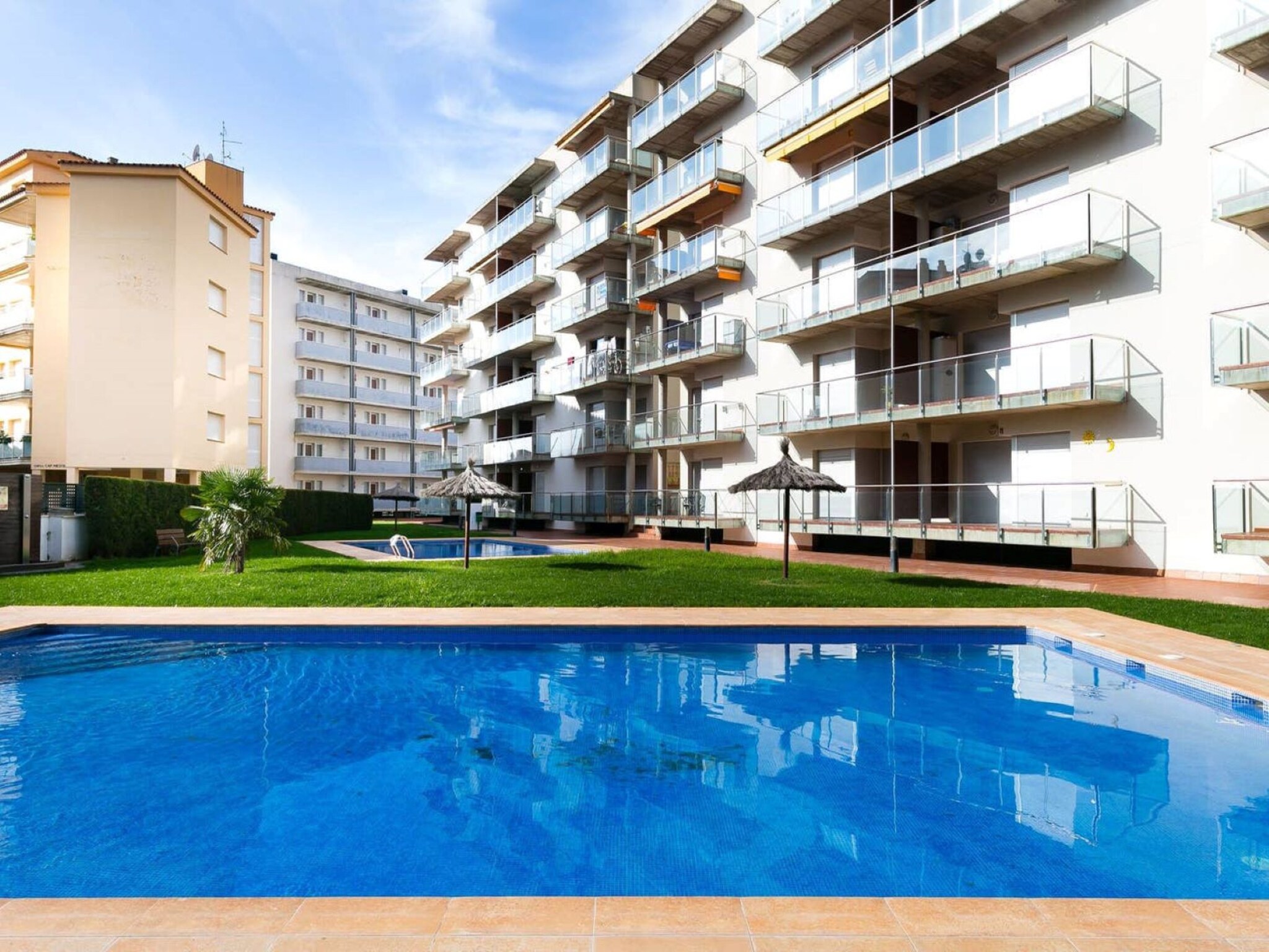 Apartamento MARINES MESTRAL  2 5 Roses