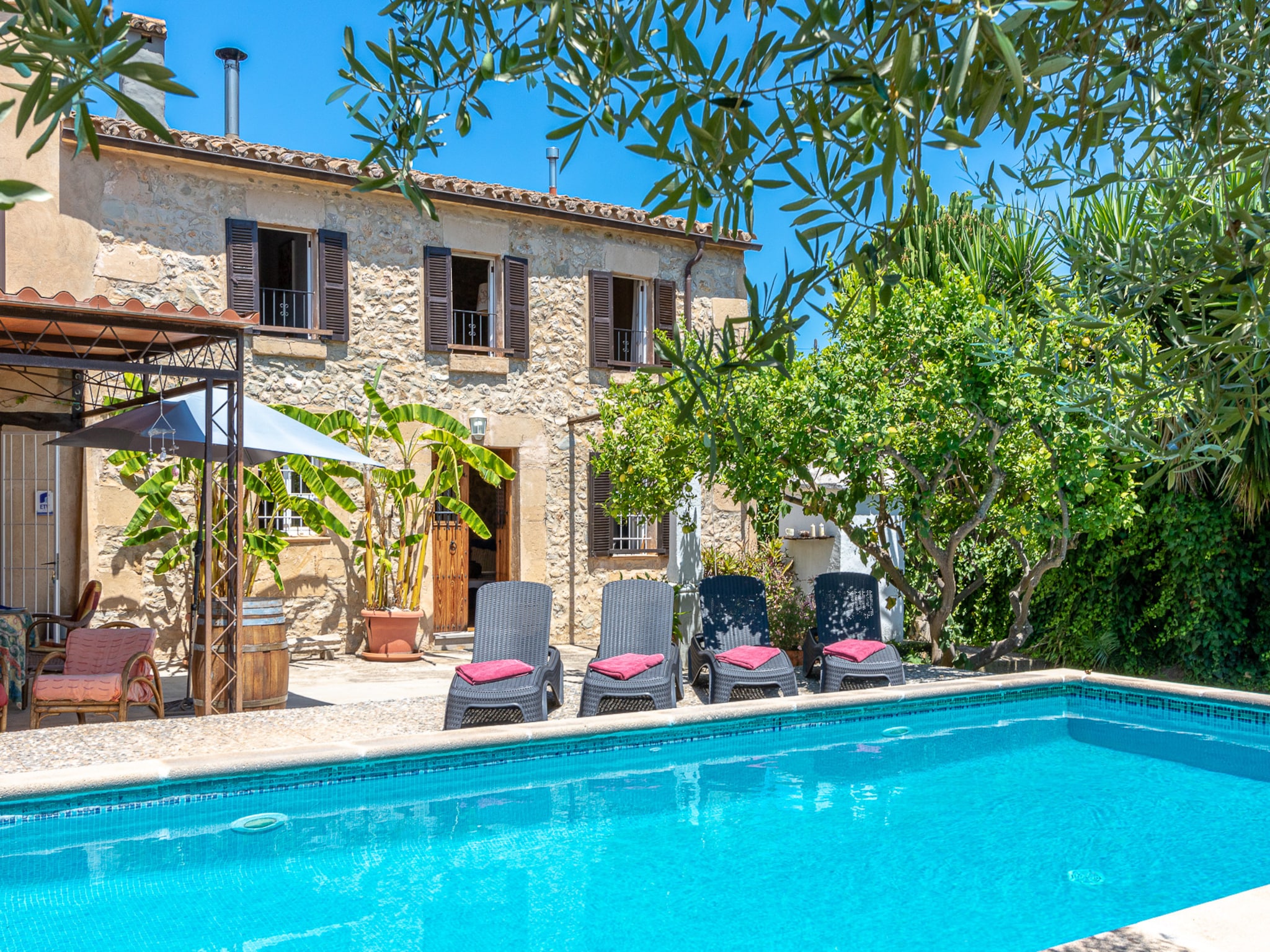 Feriebolig Ca na Pereta: Encanto Tradicional con Piscina Priv