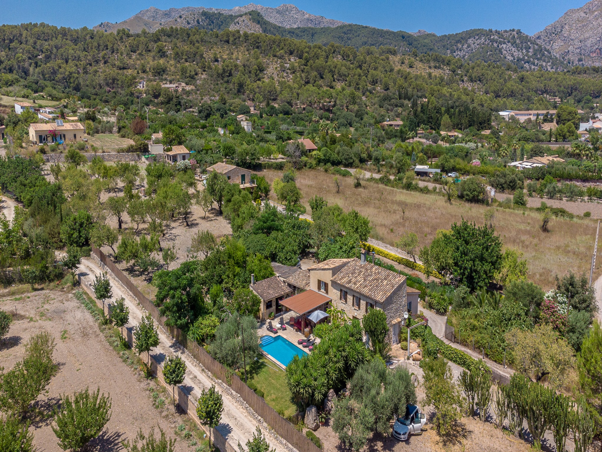 Feriebolig Ca na Pereta: Encanto Tradicional con Piscina Priv