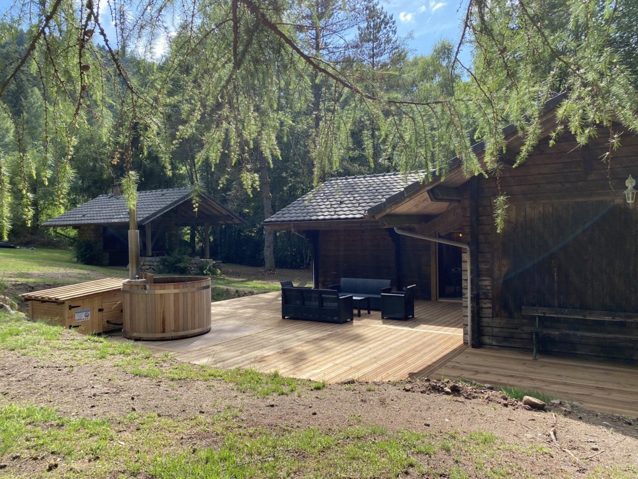 Ferienhaus LE FISHING LODGE Chalet en bois avec Bain Nordique