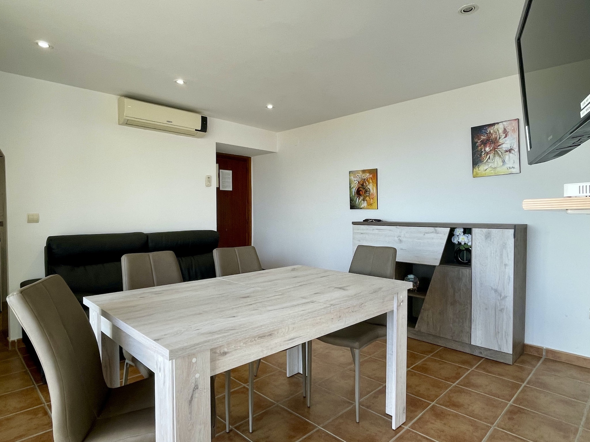 Ferienwohnung ROCAMAURA I A 3-1