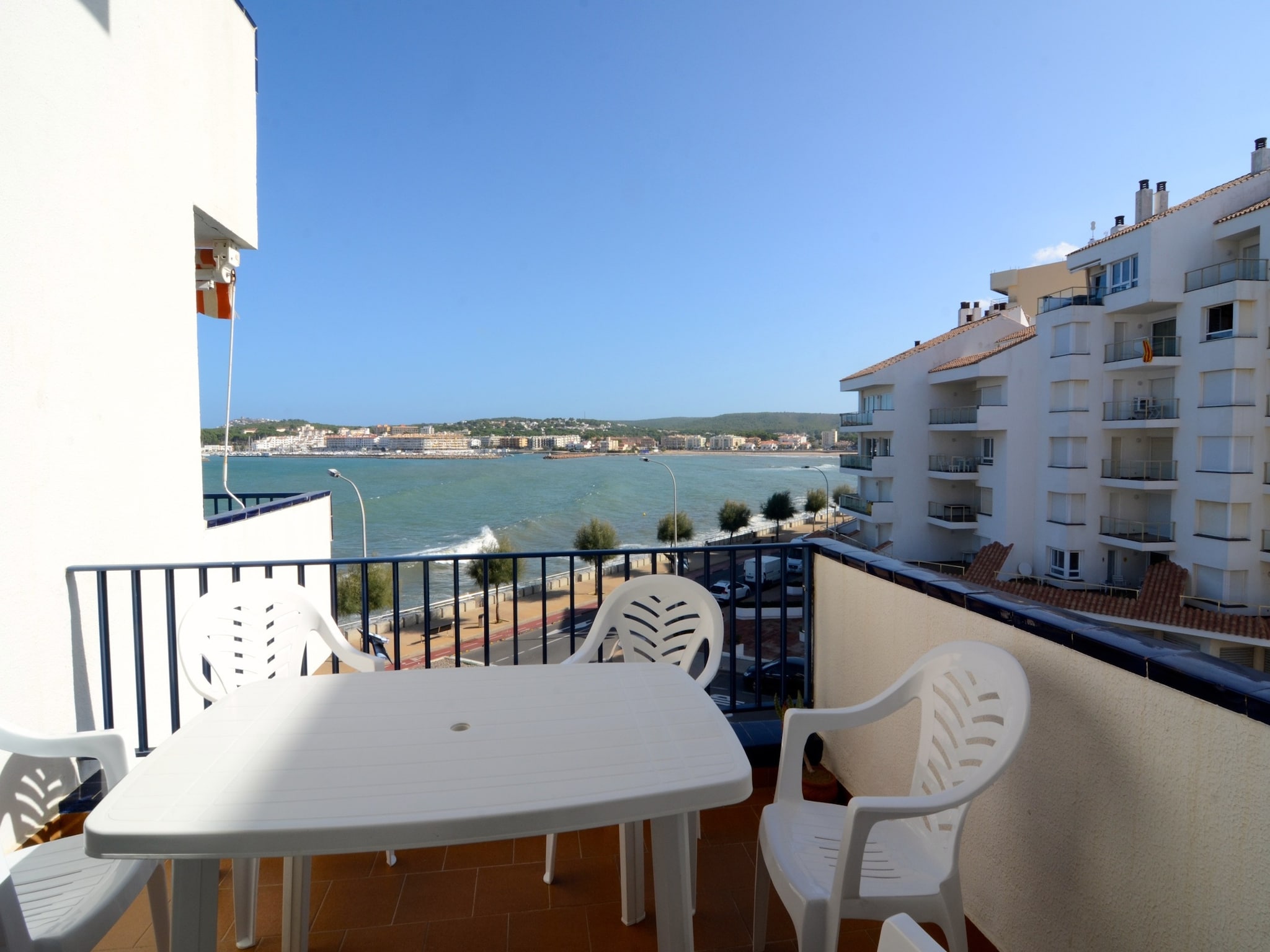 Ferienwohnung APARTMENT PASSEIG DEL MAR 22