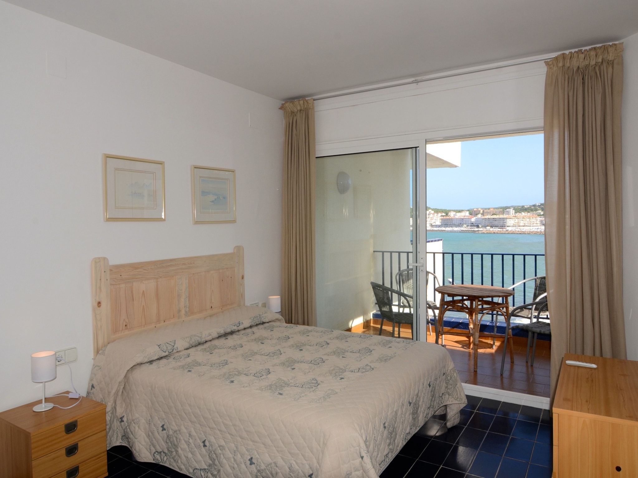Ferienwohnung APARTMENT PASSEIG DEL MAR 22