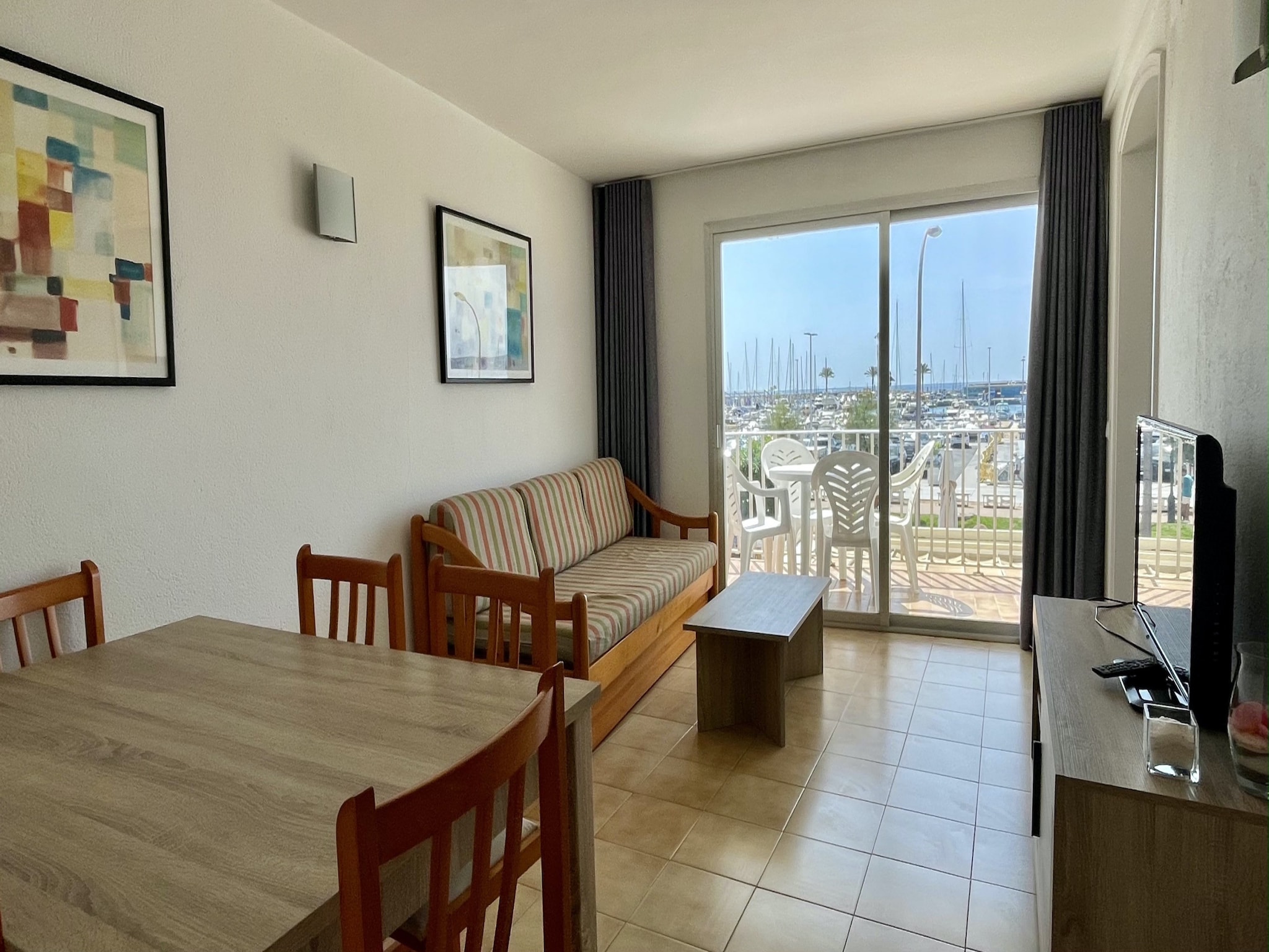 Leilighet APARTAMENT ARTS 1