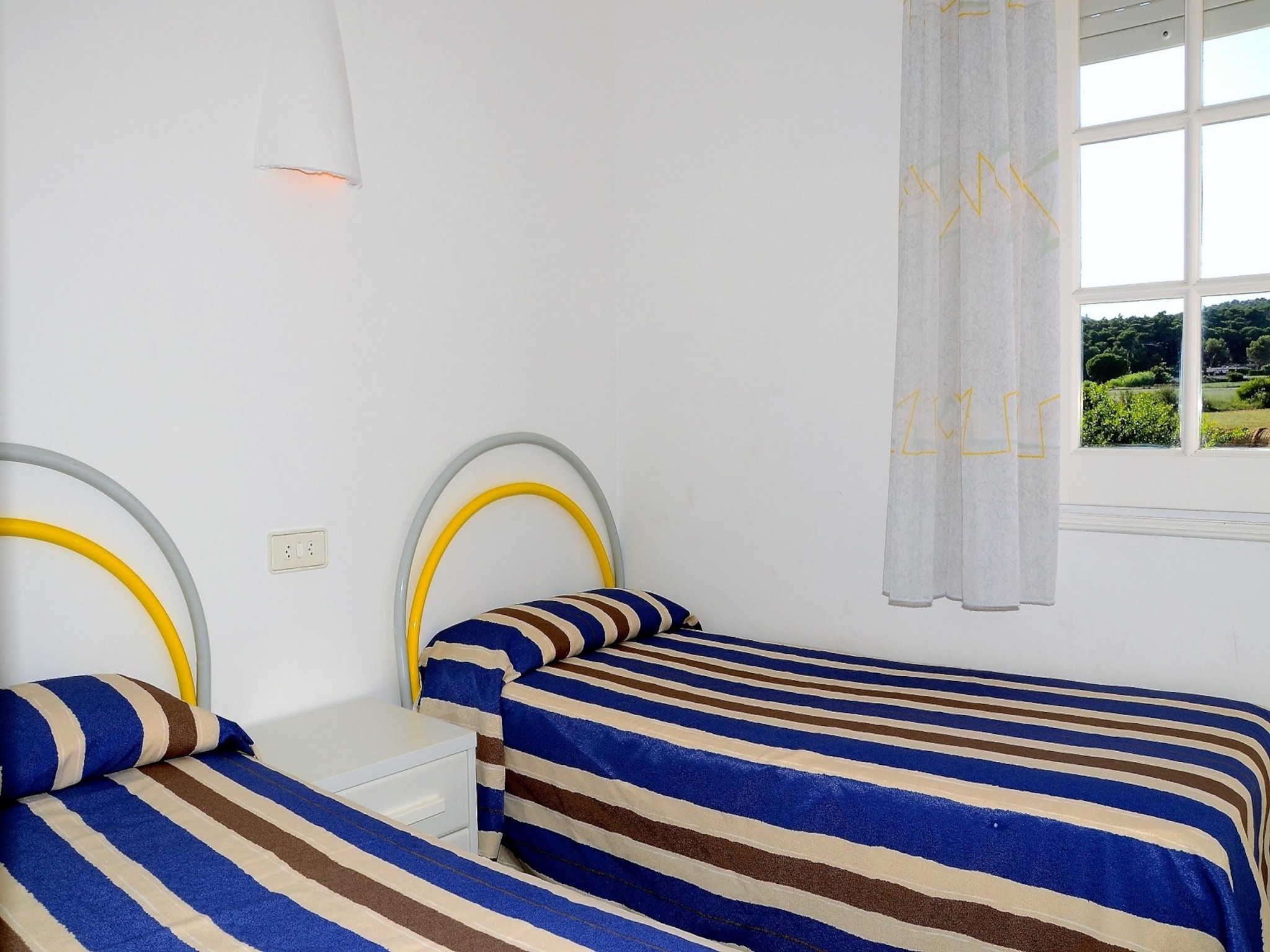   VALL PETITA 056
