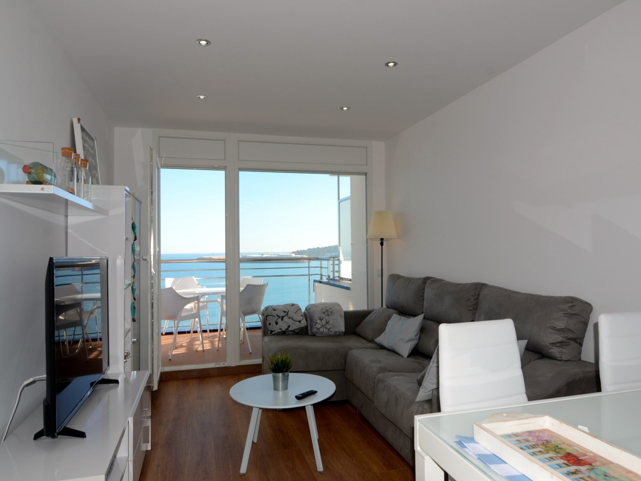 Ferienwohnung FRONT MAR 406