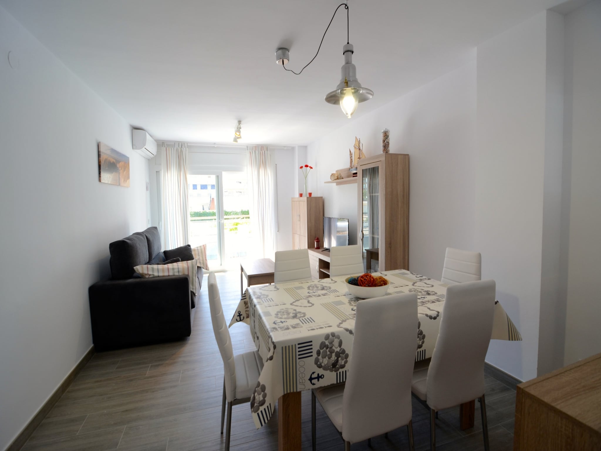 Ferienwohnung ROCAMAURA III BX-9
