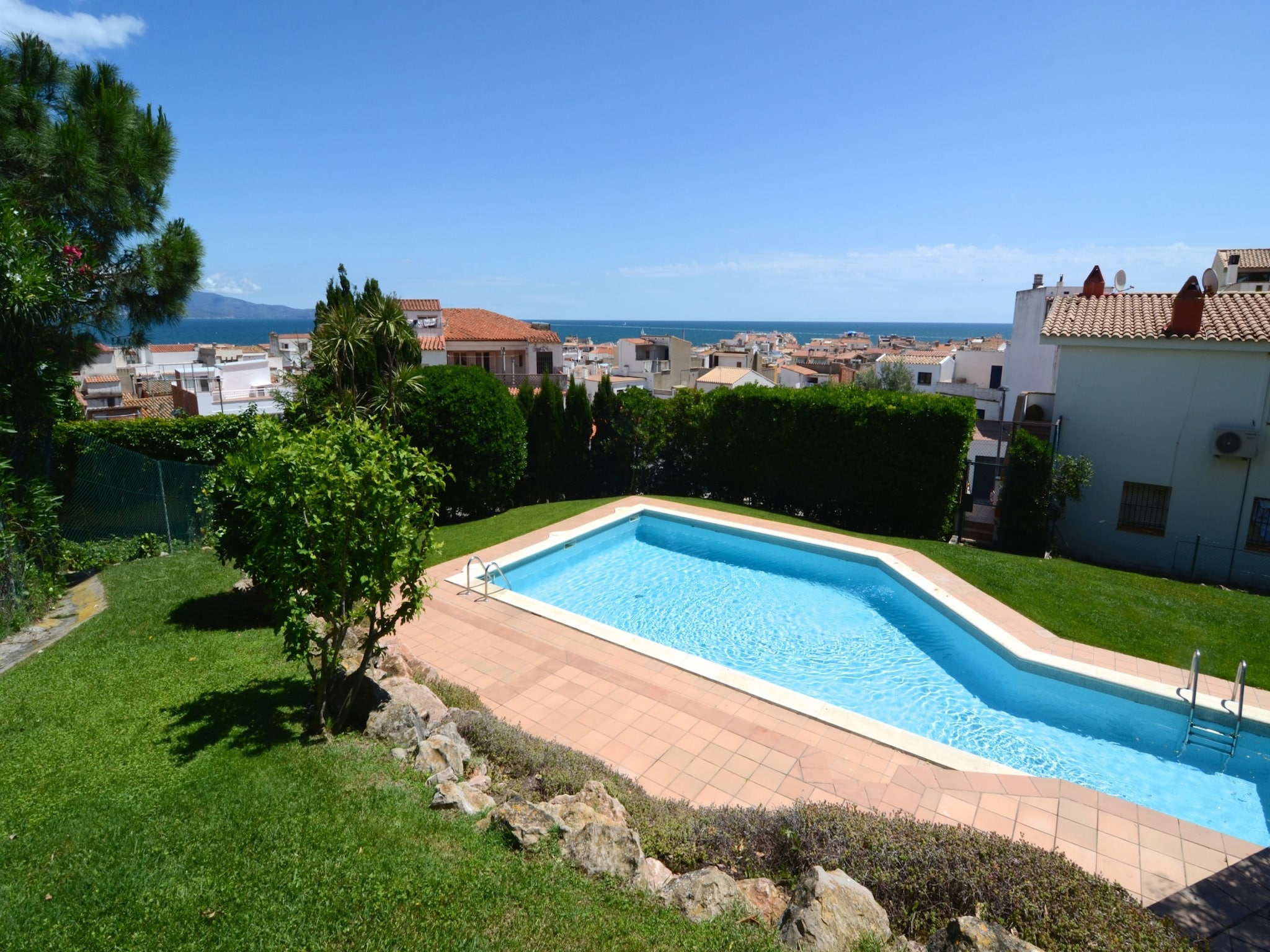 Apartment PUIG PADRO 6 1-4