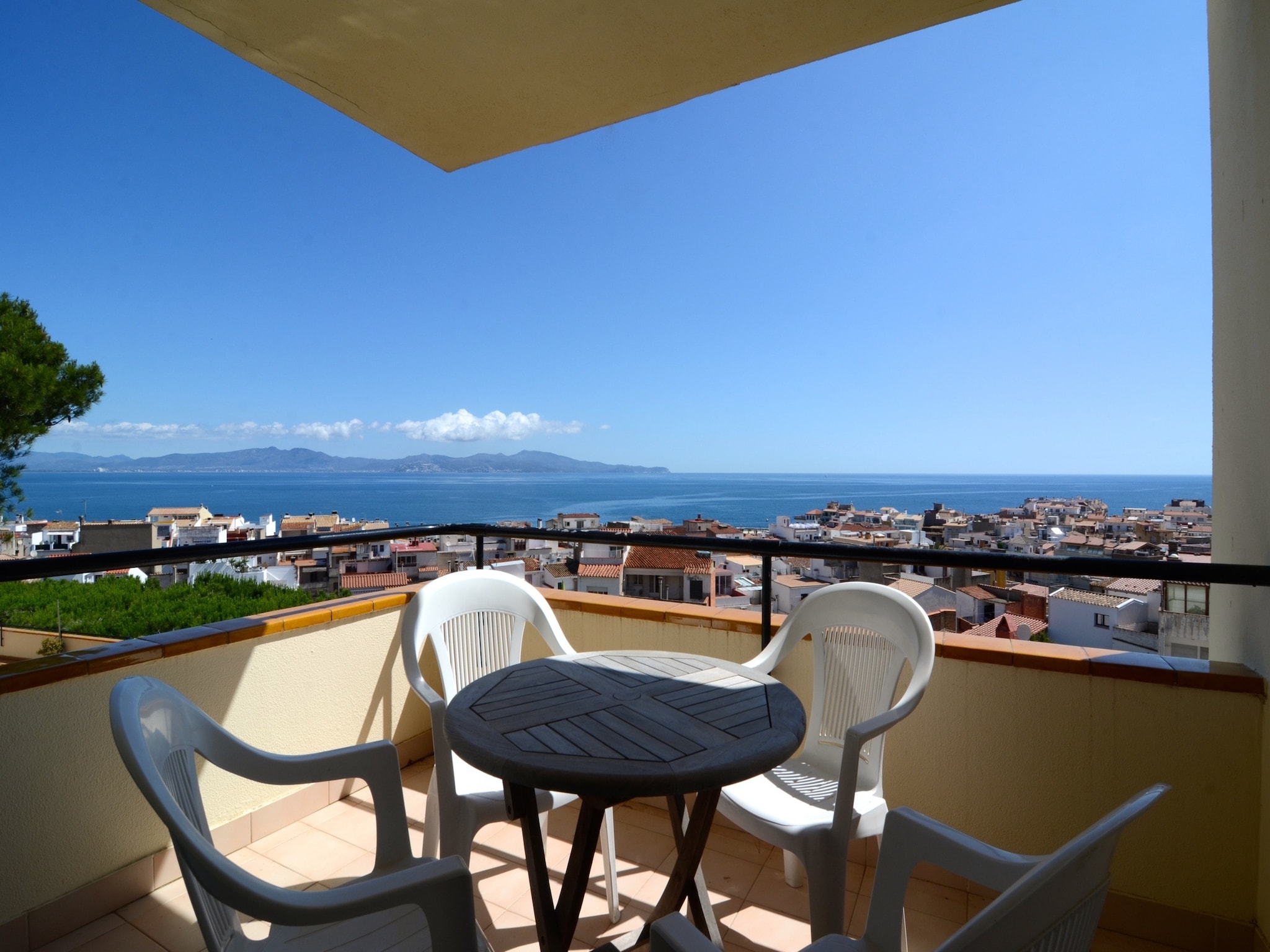 Apartment PUIG PADRO 6 1-4