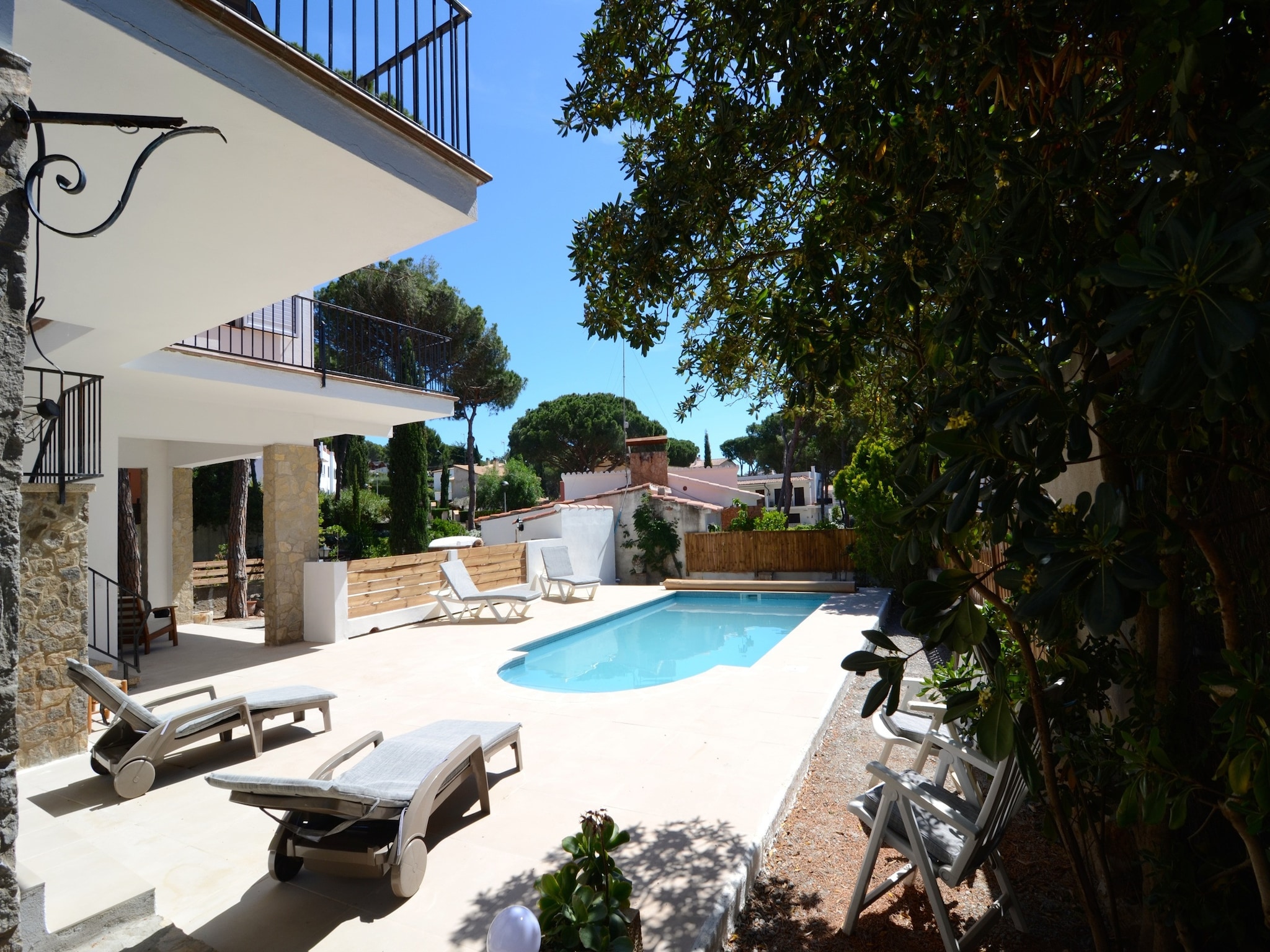 Feriebolig VILLA MONTGO
