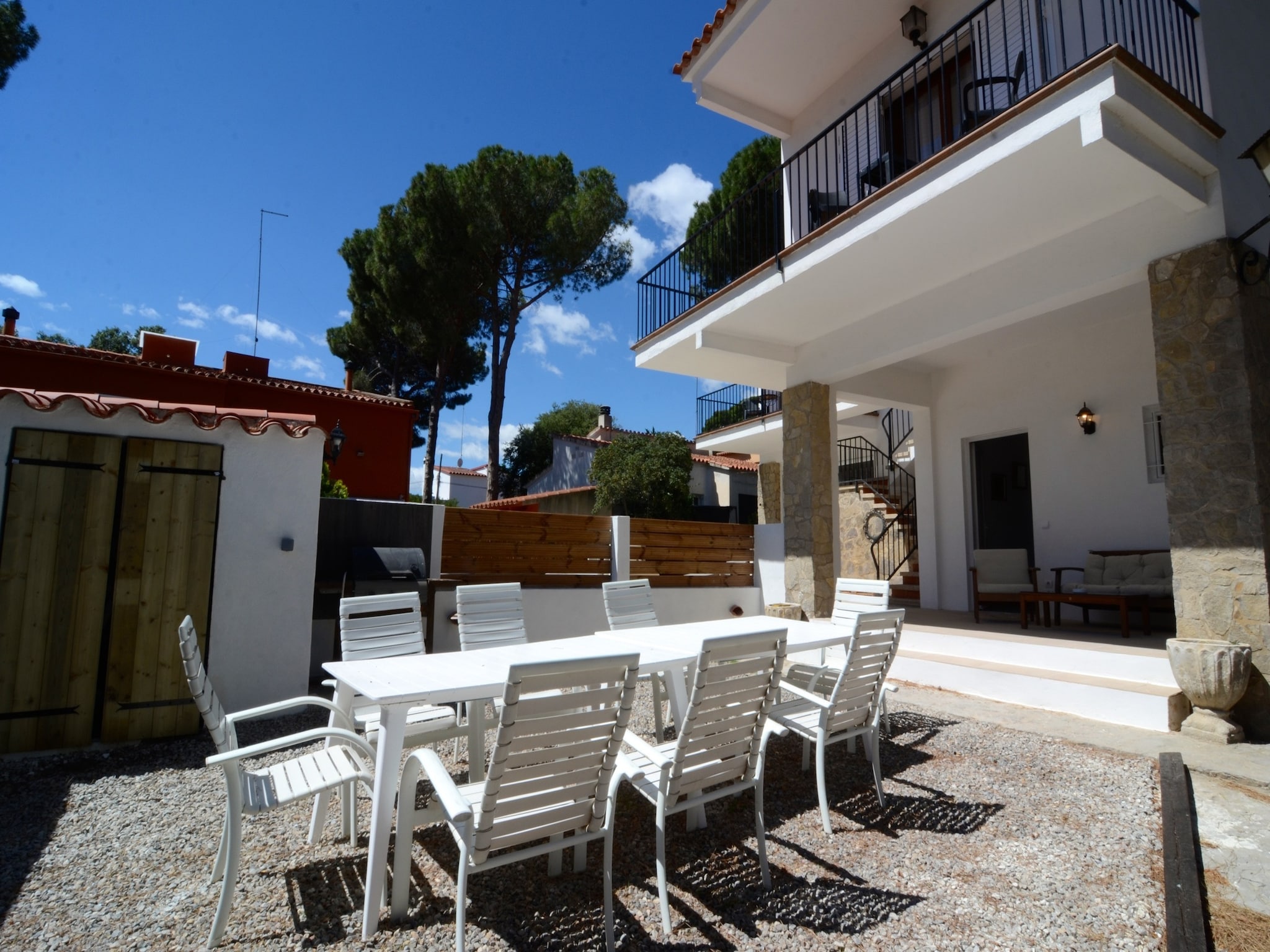 Feriebolig VILLA MONTGO