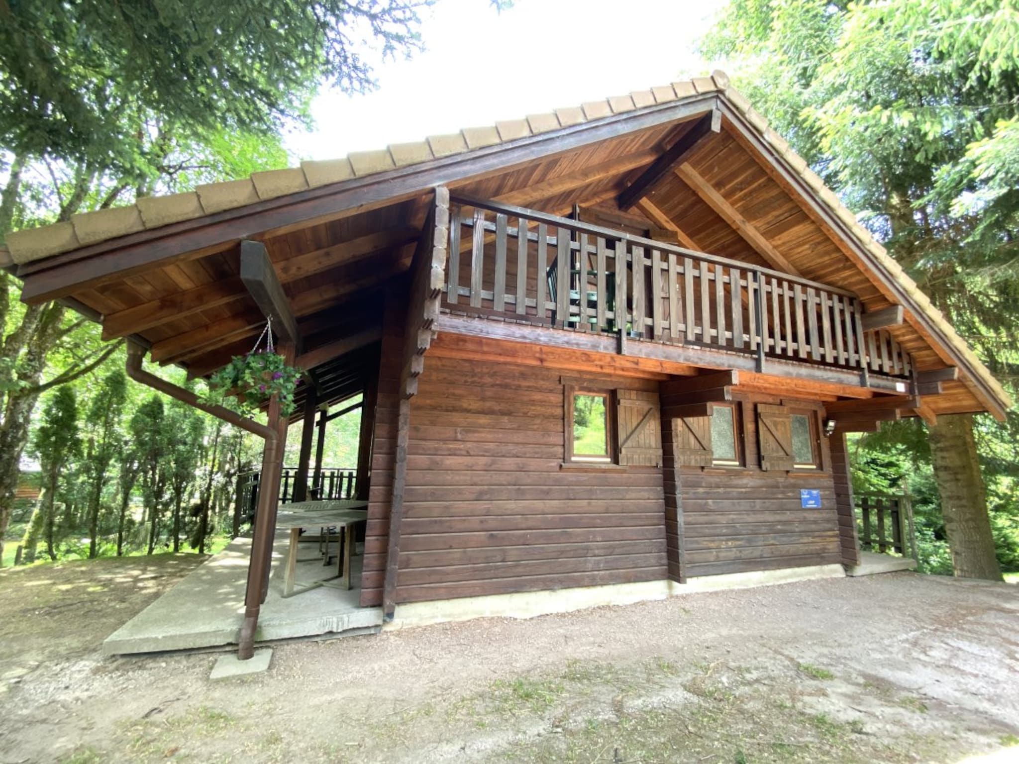 Ferienhaus LE GRIZZLY Chalet en bois au calme