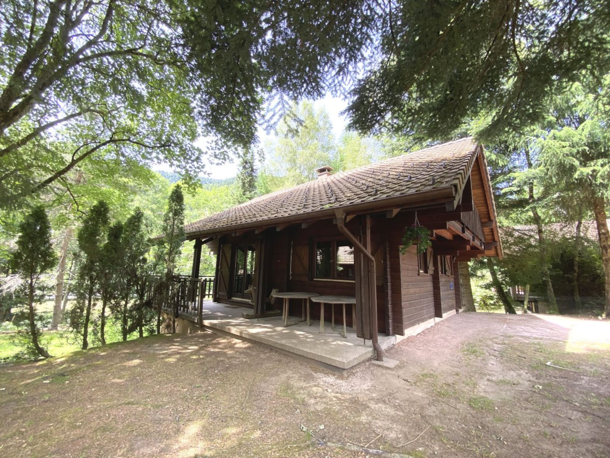 Ferienhaus LE GRIZZLY Chalet en bois au calme