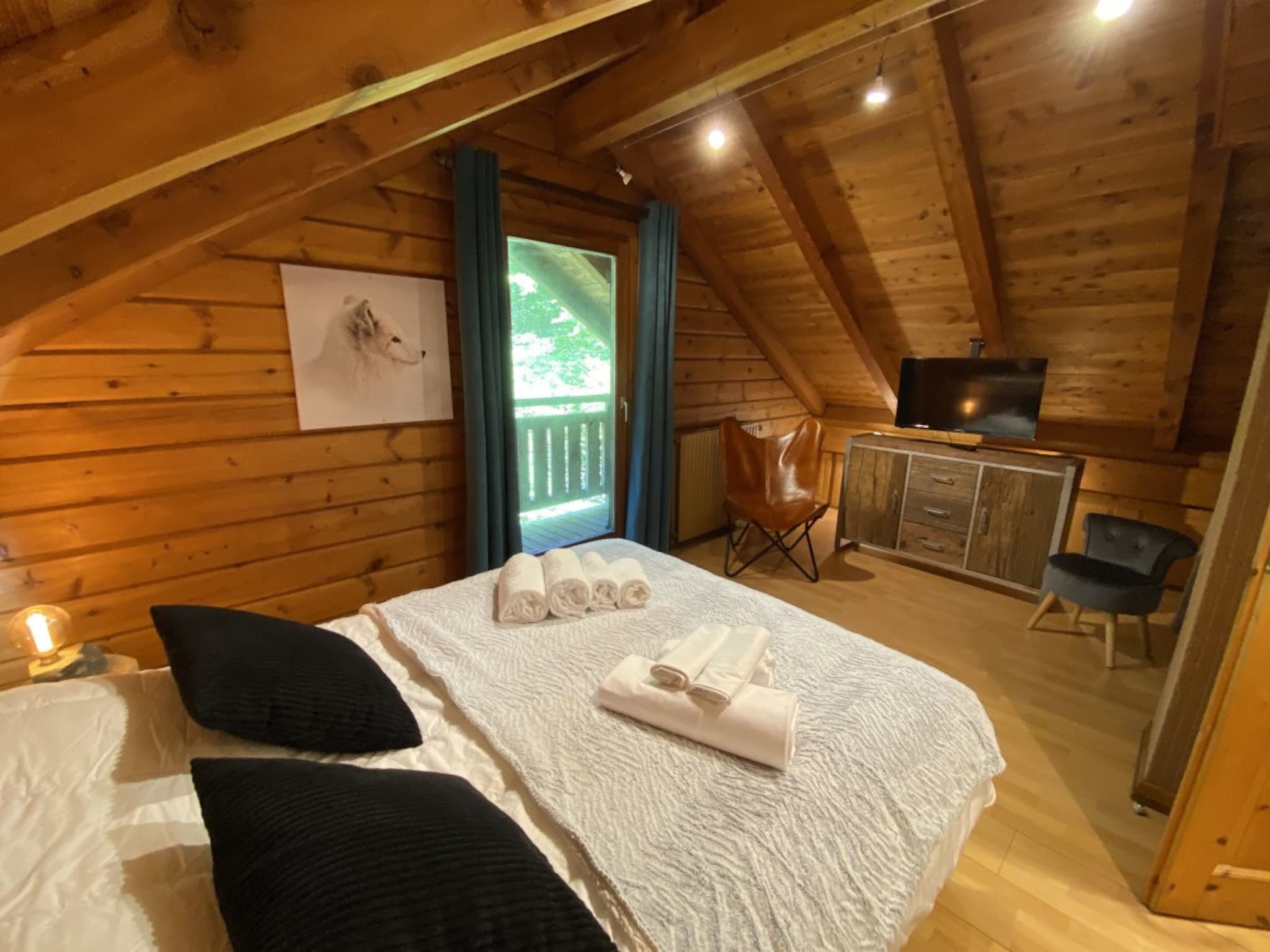 Ferienhaus LE RENARD  Chalet en bois au calme