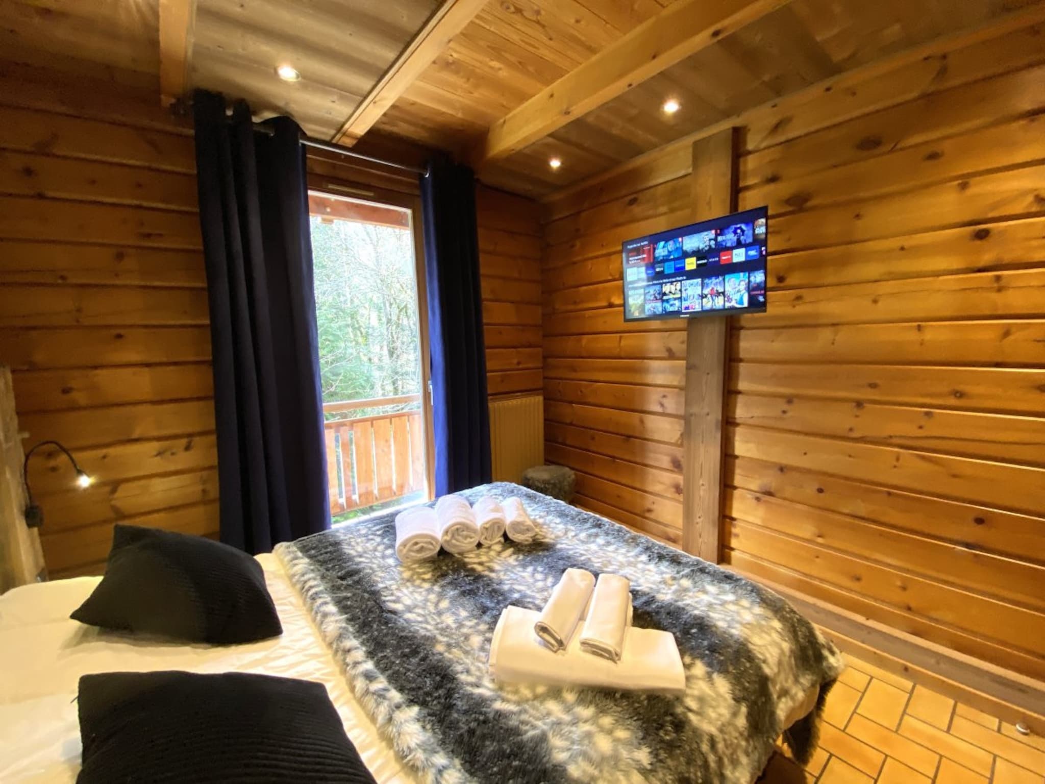 Ferienhaus LE RENARD  Chalet en bois au calme