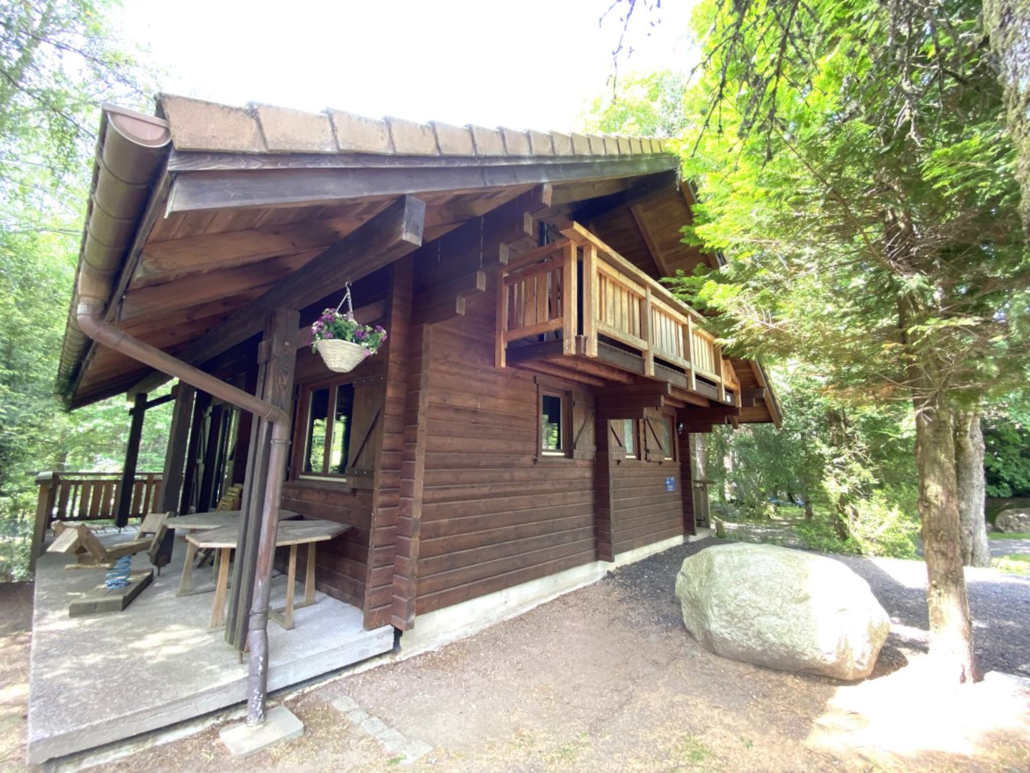 Ferienhaus LE RENARD  Chalet en bois au calme