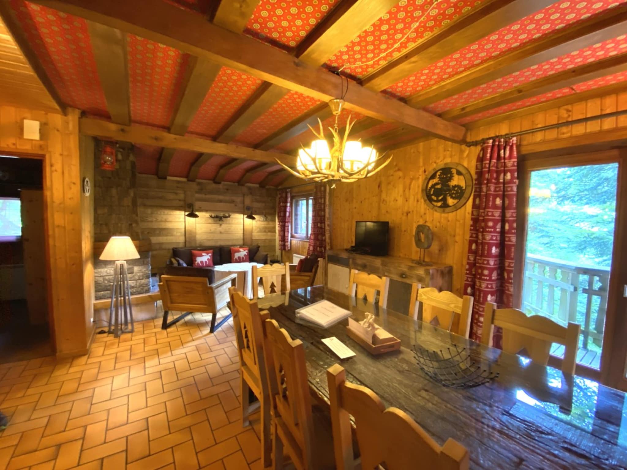 Feriebolig LE TRAPPEUR  Chalet en bois vue montagne