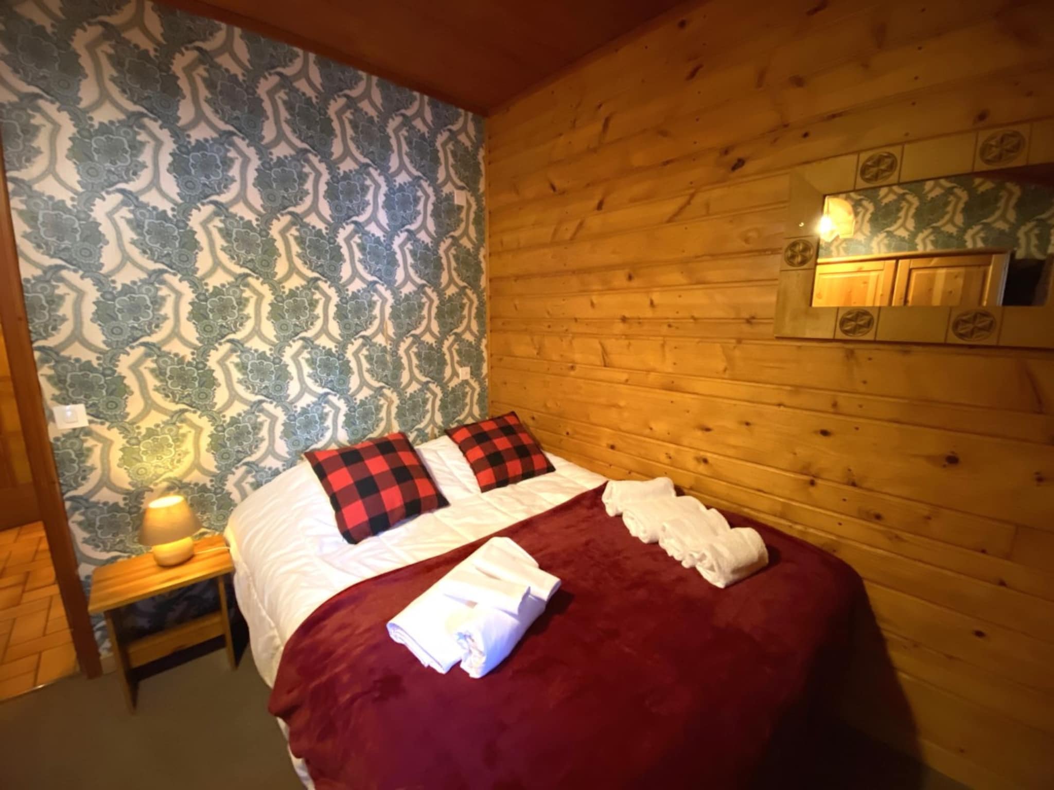 Feriebolig LE TRAPPEUR  Chalet en bois vue montagne
