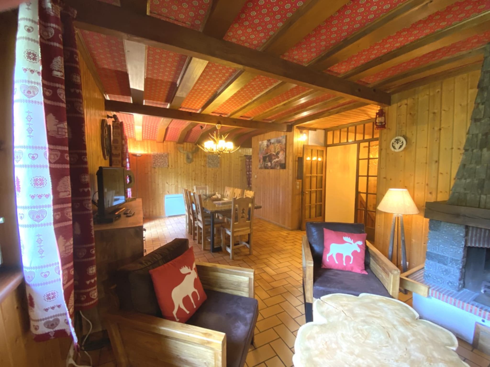 Feriebolig LE TRAPPEUR  Chalet en bois vue montagne