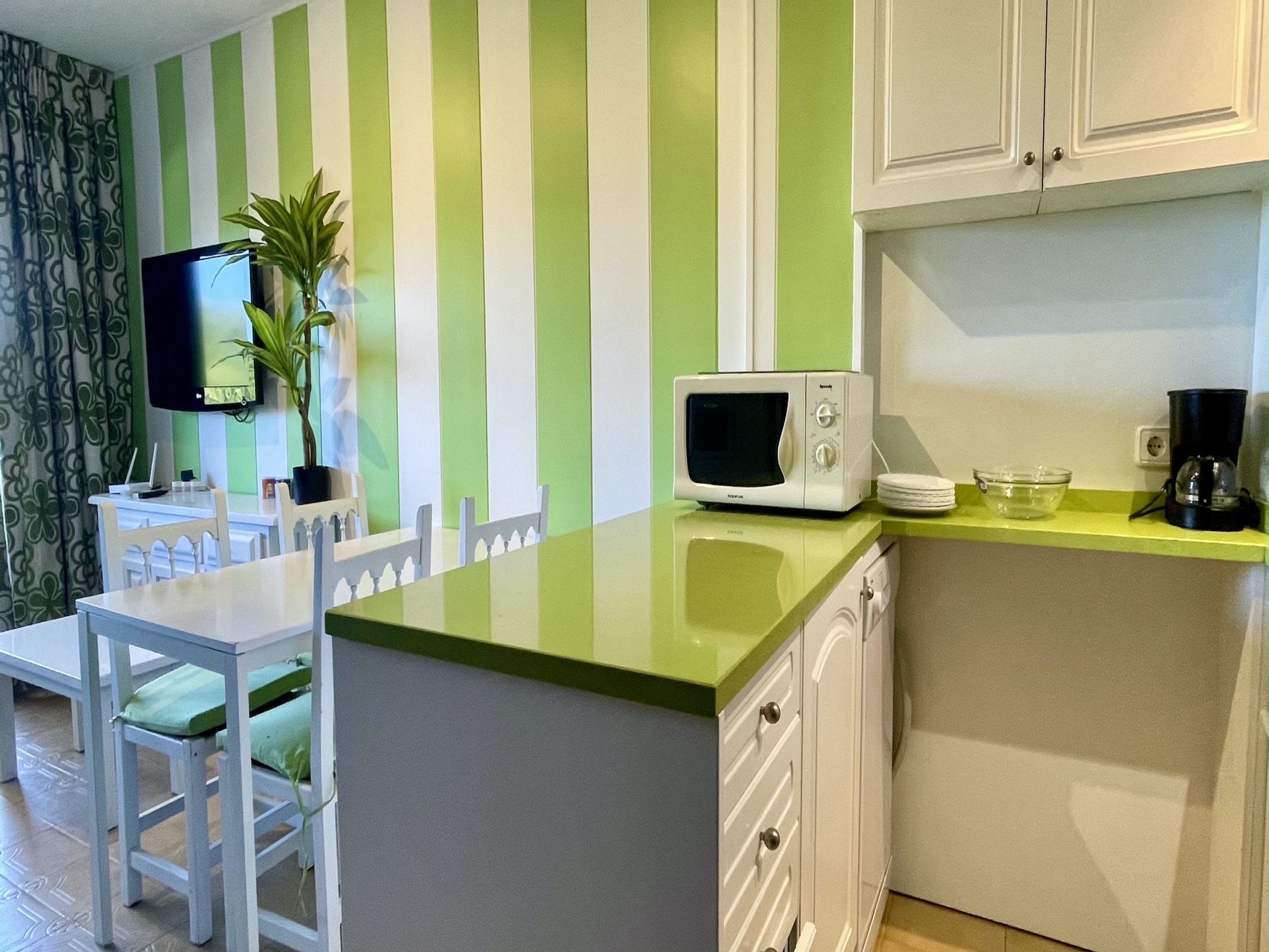 Ferienwohnung SALLES BEACH 44