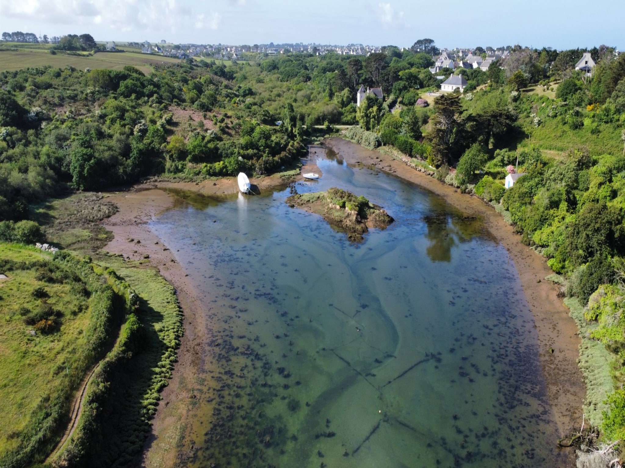   TY AR MENEZ - Landunvez