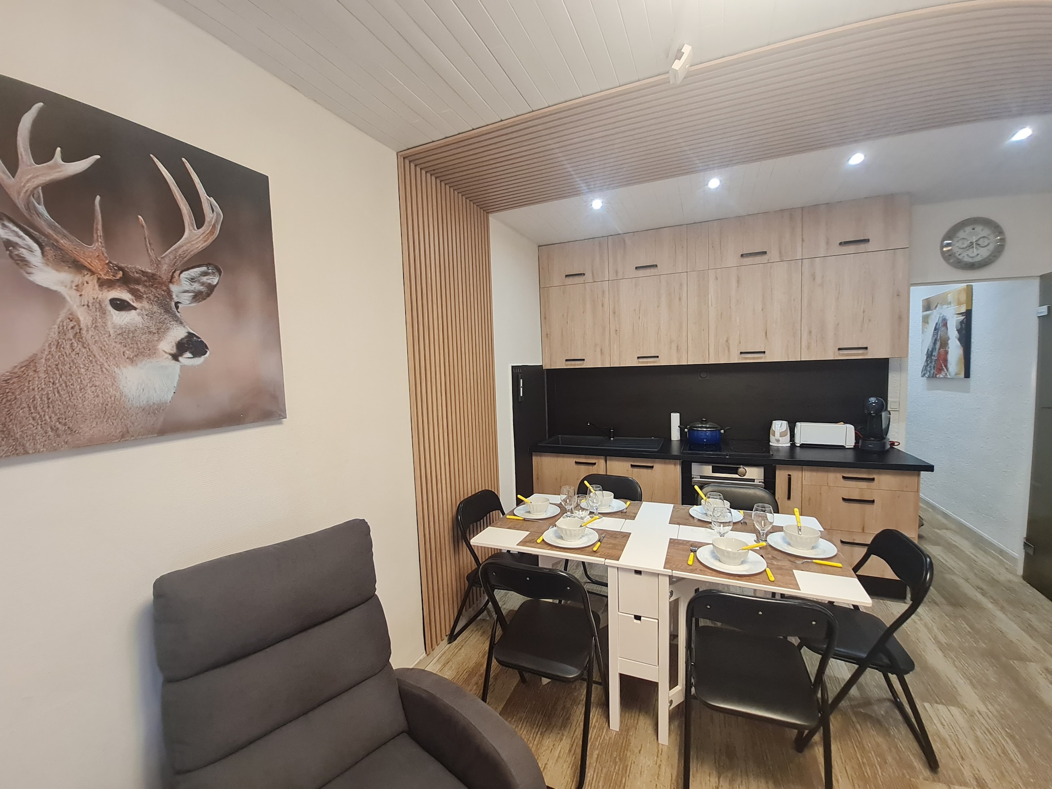 Ferienwohnung Lauvitel N°J6 - 2P4