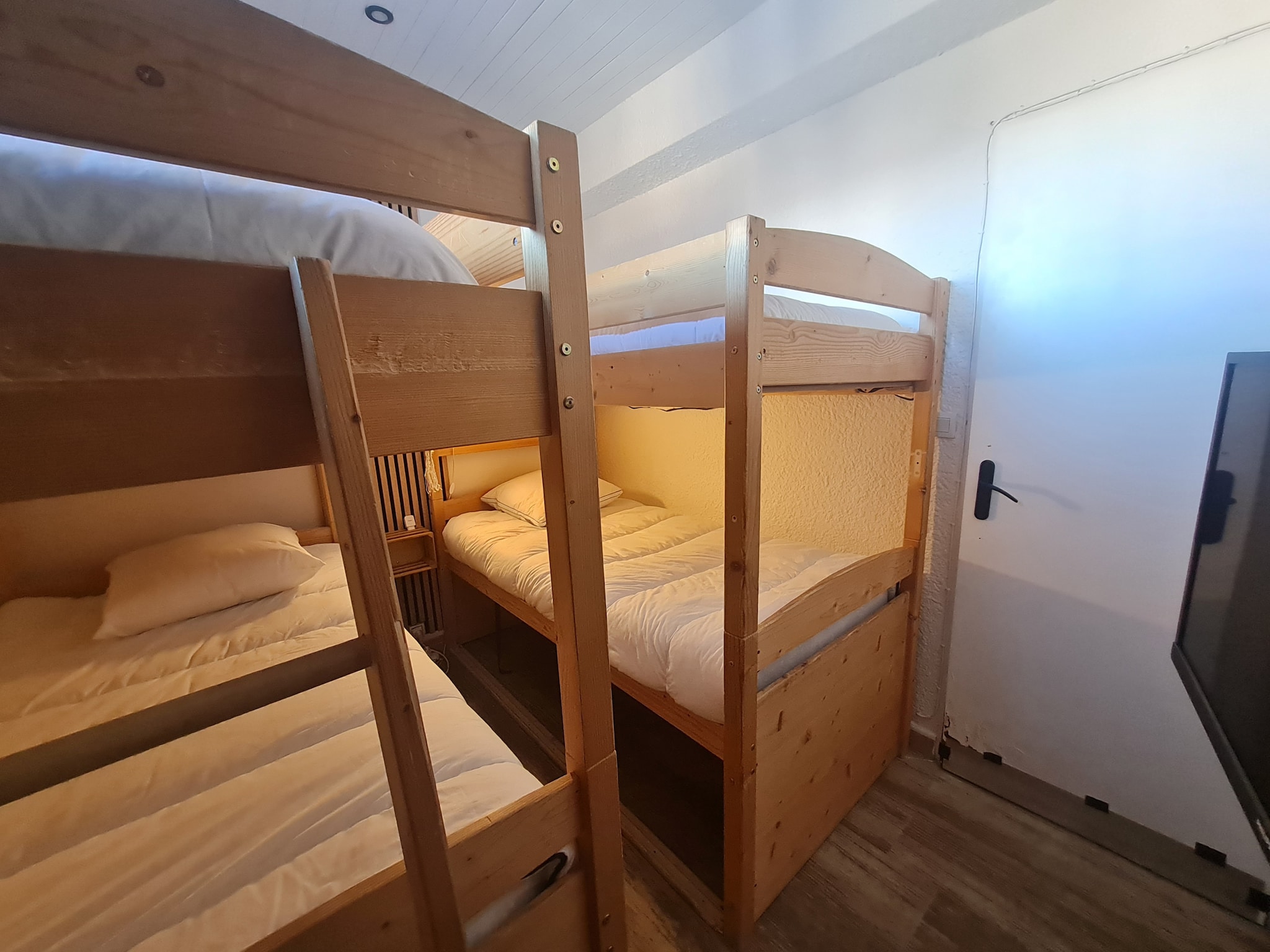 Ferienwohnung Lauvitel N°J6 - 2P4