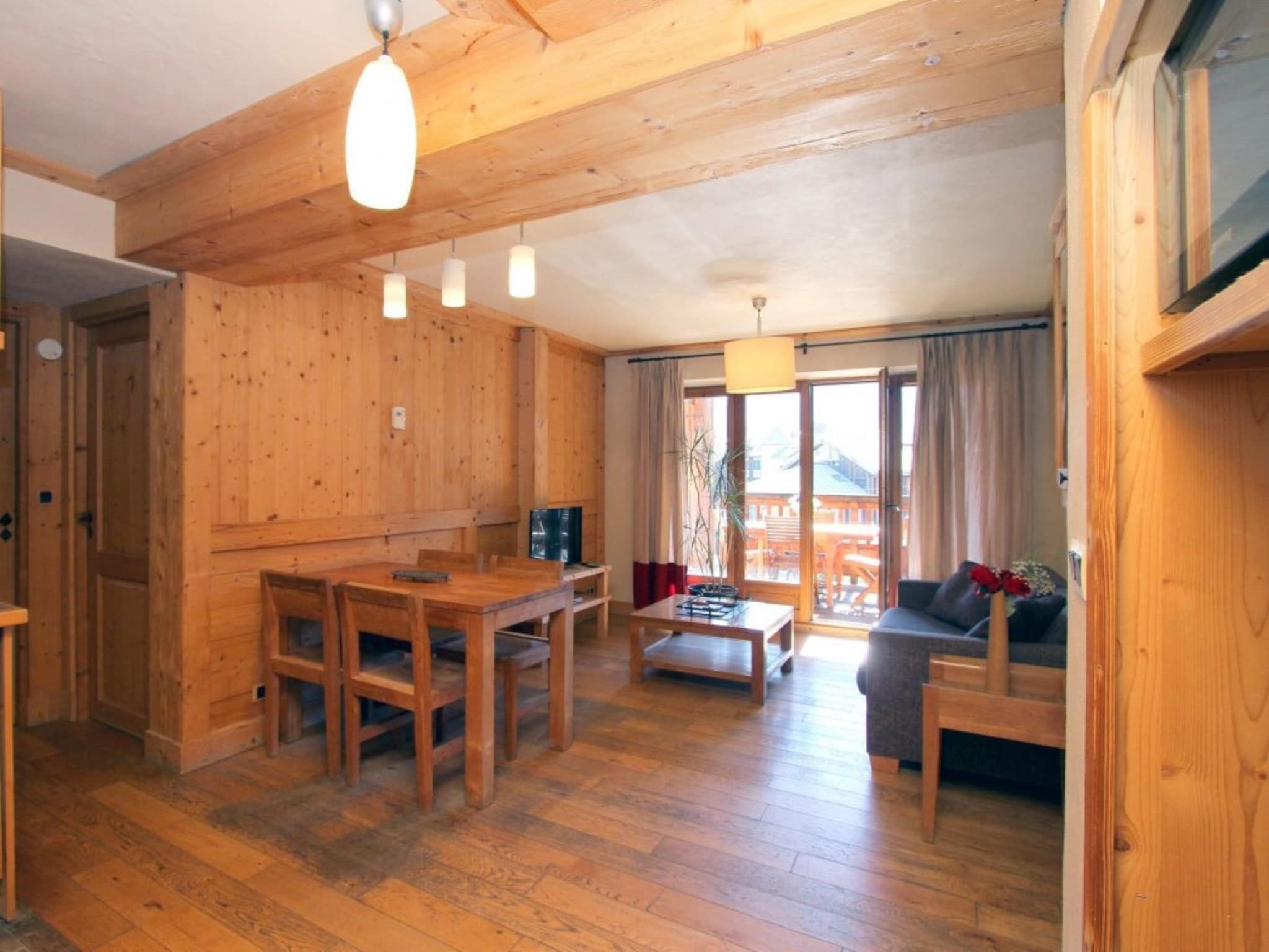 Ferienwohnung Cortina N°32 - 3P6