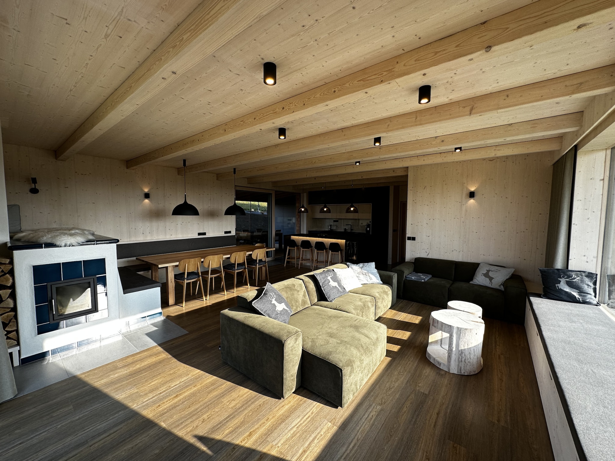 Ferienhaus Villa Semily LRO127