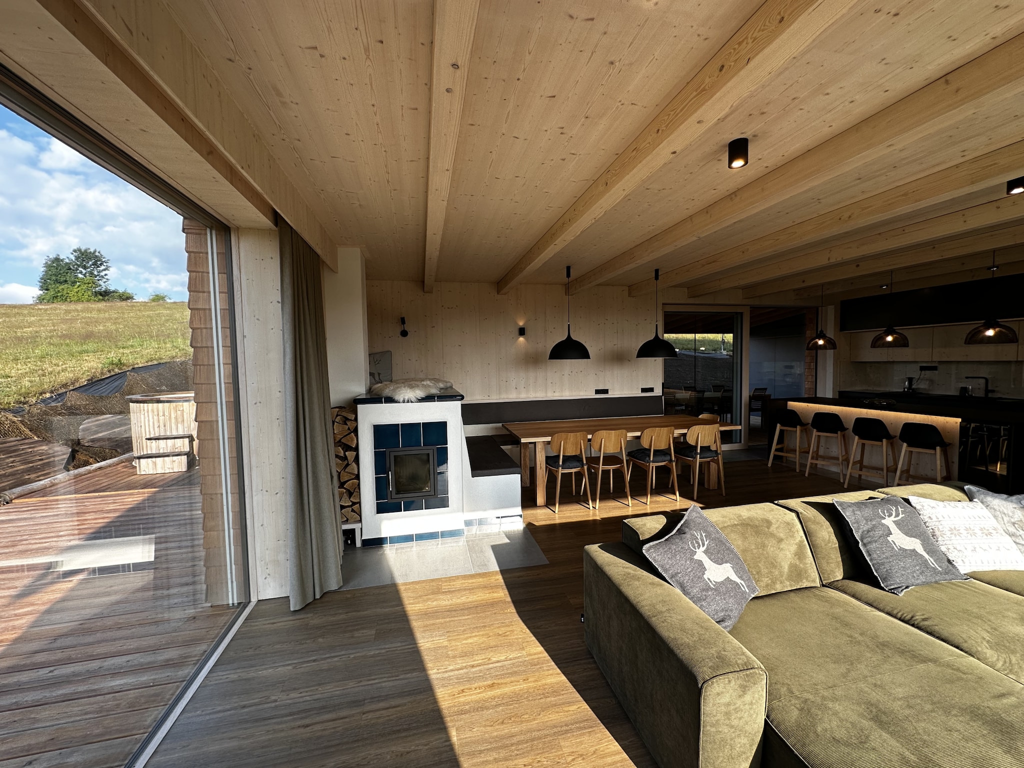 Ferienhaus Villa Semily LRO127