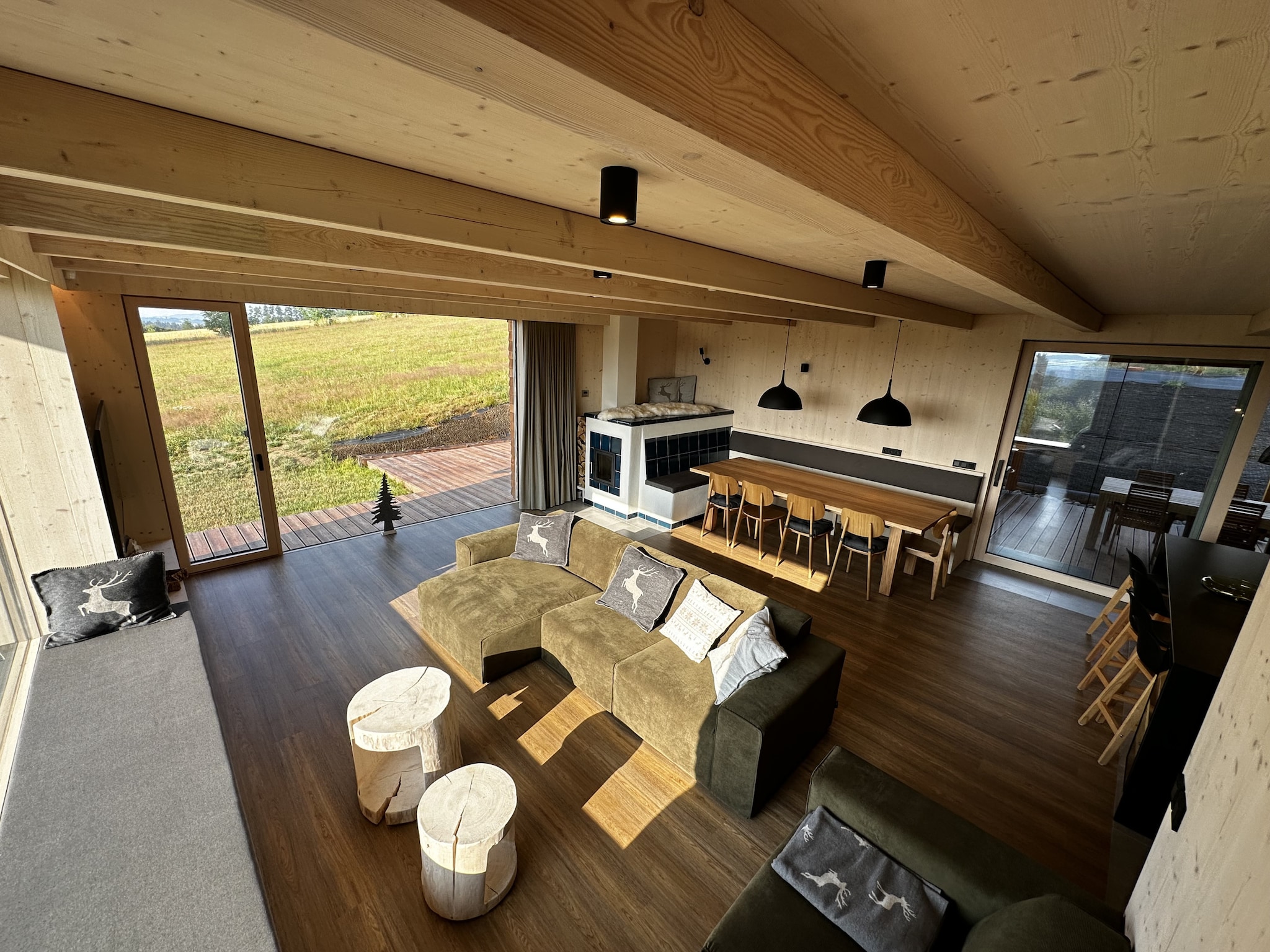 Ferienhaus Villa Semily LRO127