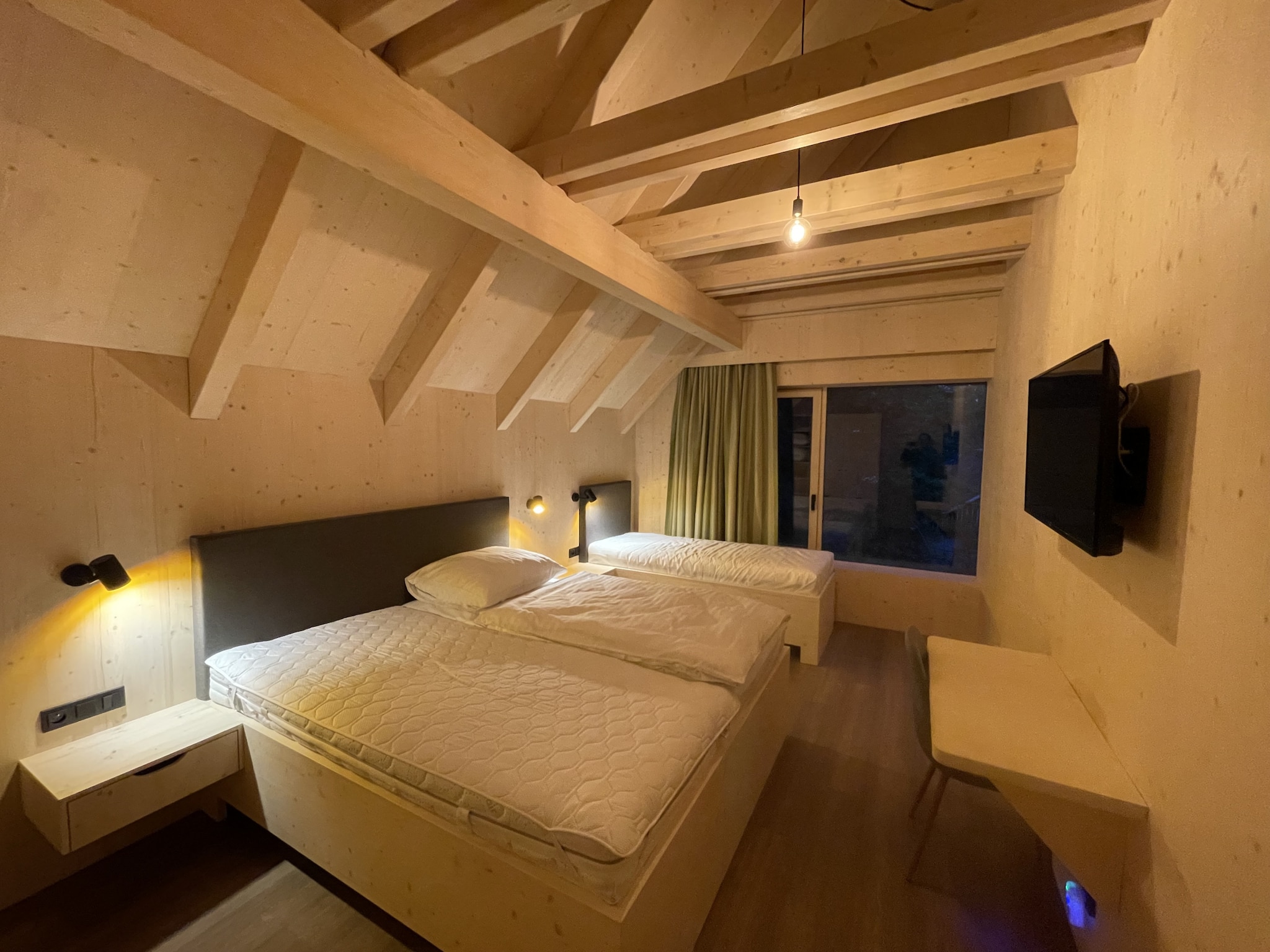 Ferienhaus Villa Semily LRO127