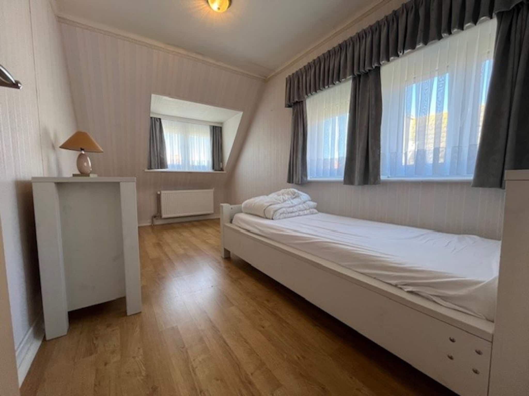 Apartment VILLA ZEEBRIES WONING