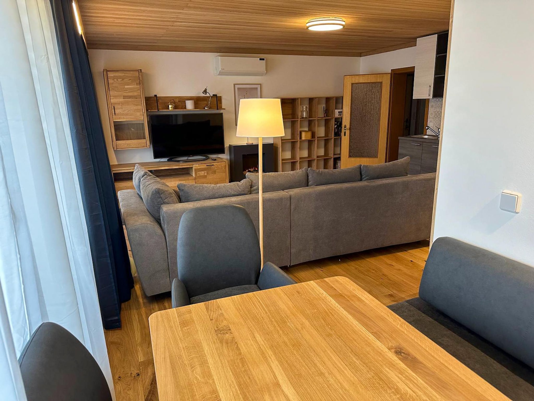 Lomahuoneisto Apartment 2 - ILAN  6 P