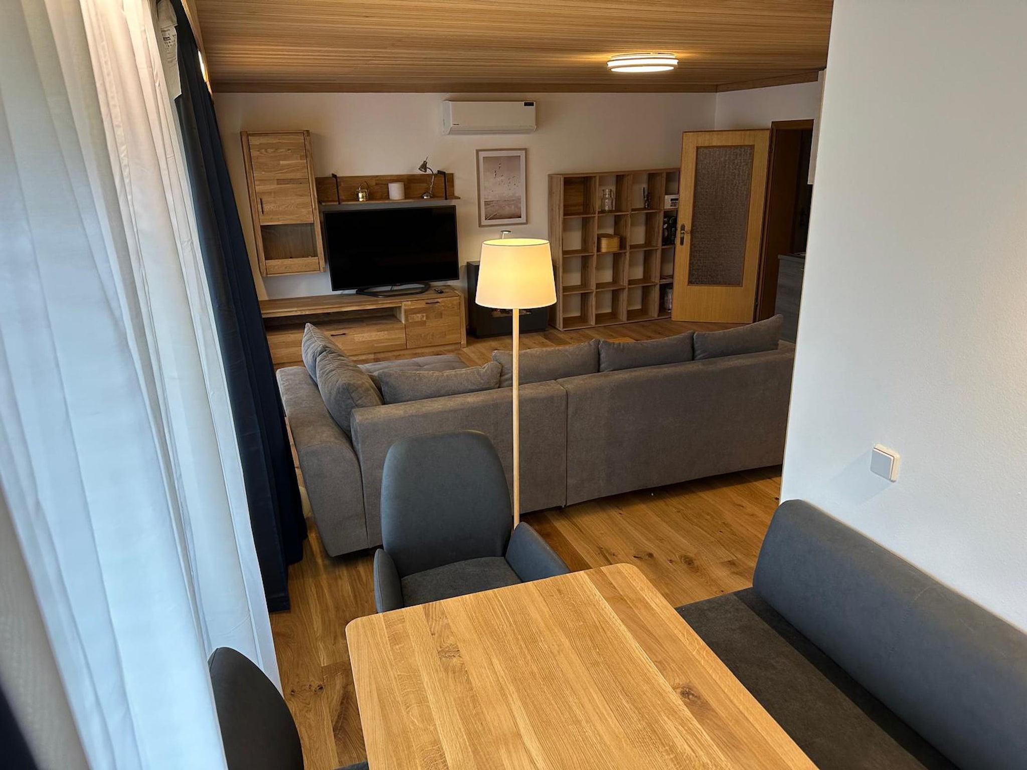 Lomahuoneisto Apartment 2 - ILAN  6 P