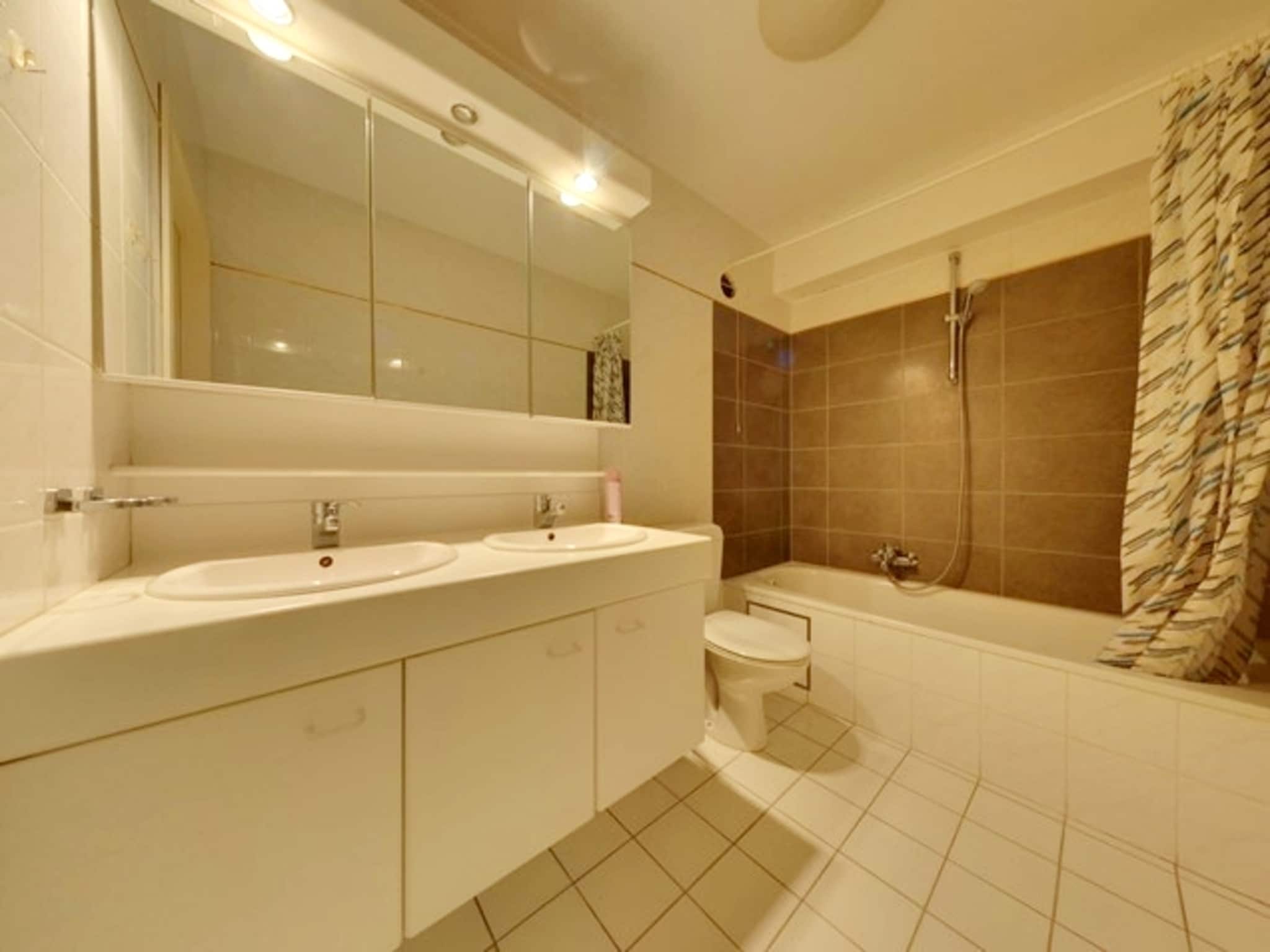 Appartement MESANGES 0802/ 8A