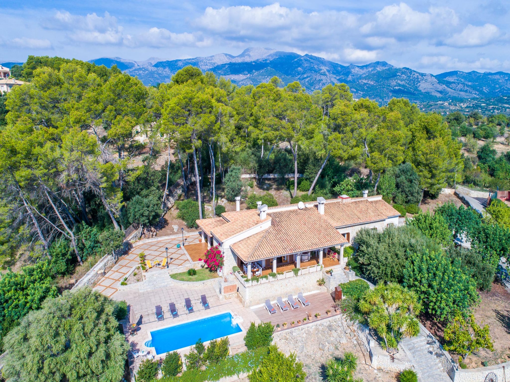   Es Bosquet