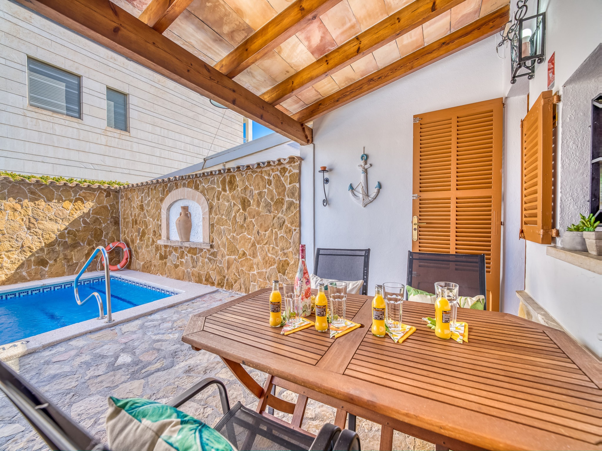   Villa Pintor