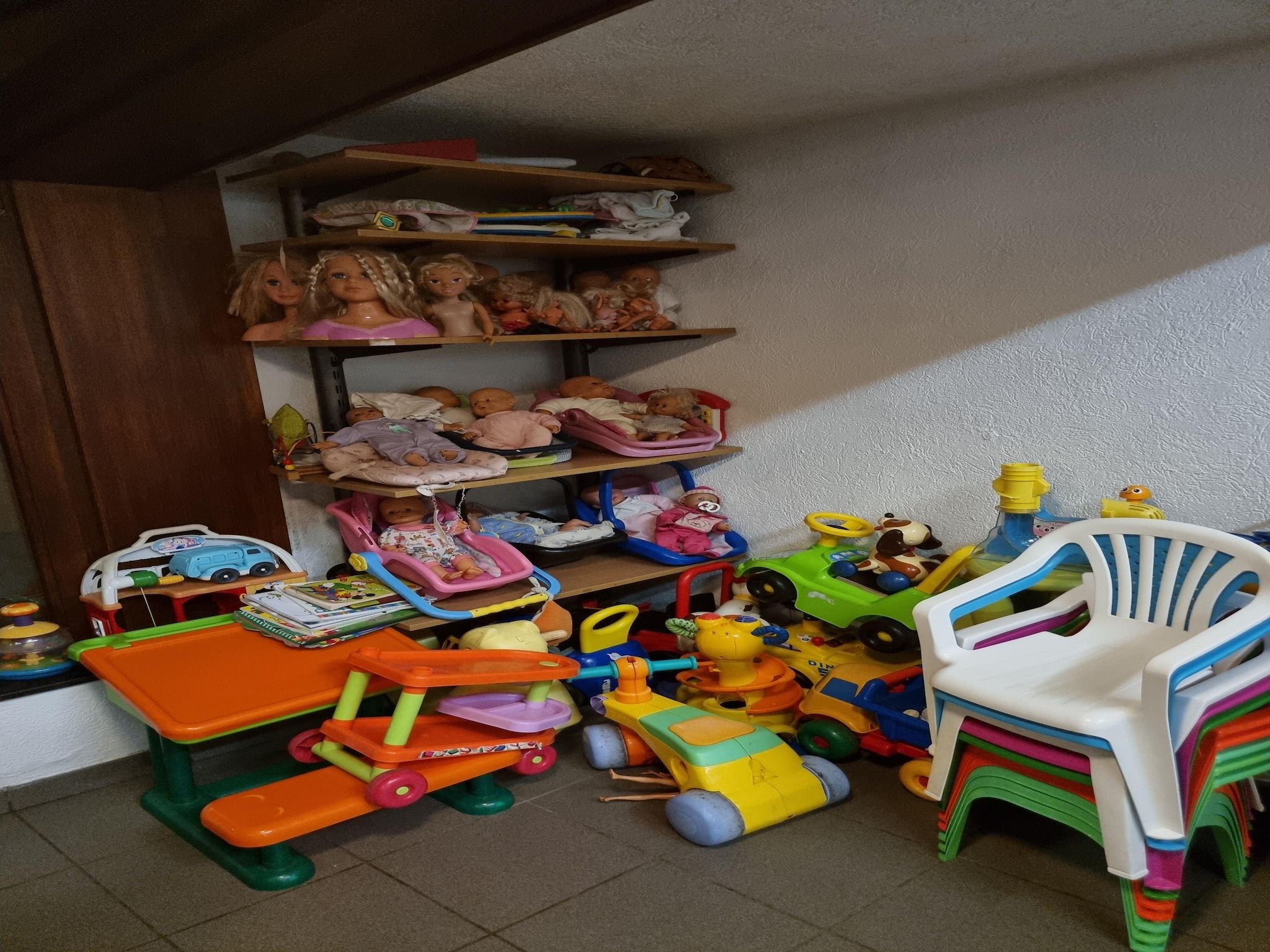   Ecole