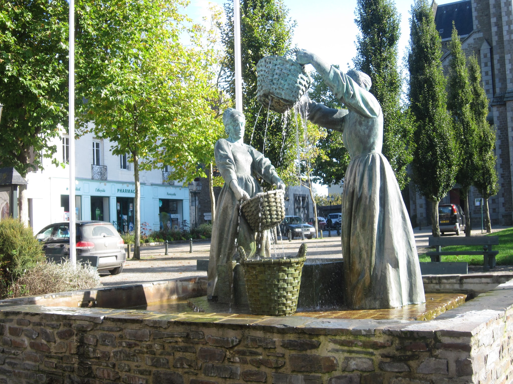   L'Eguillere