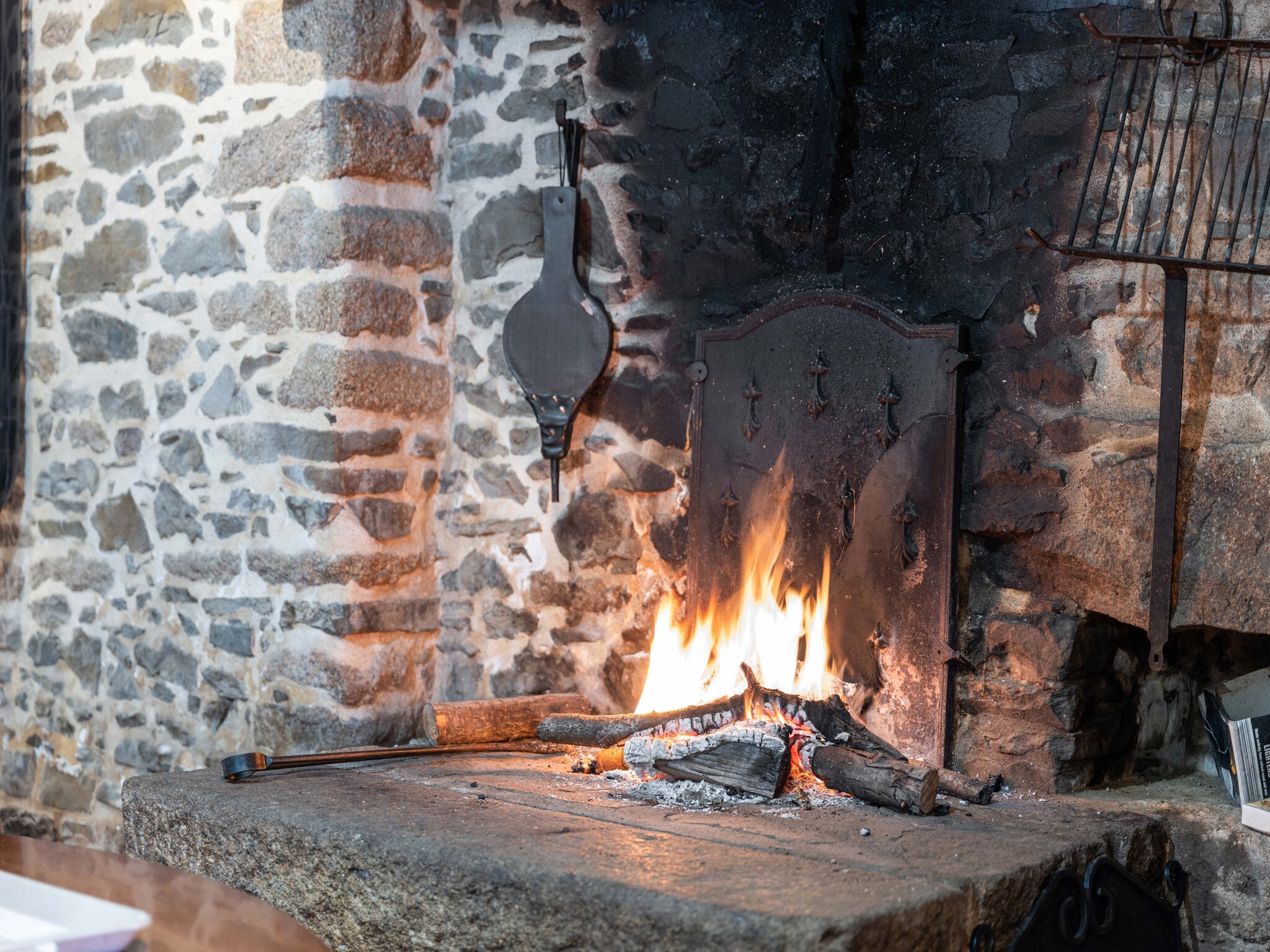   L'Eguillere